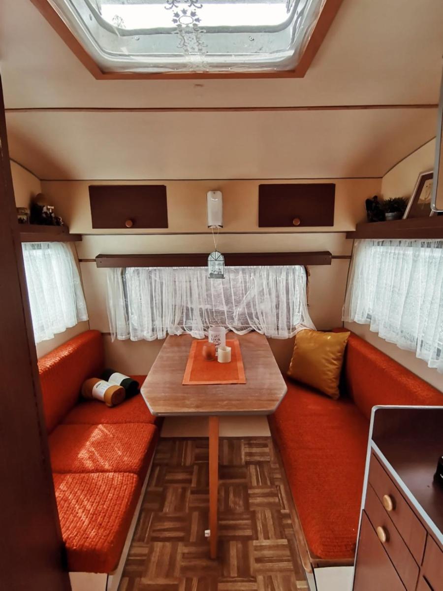 Mobile Home photo 2