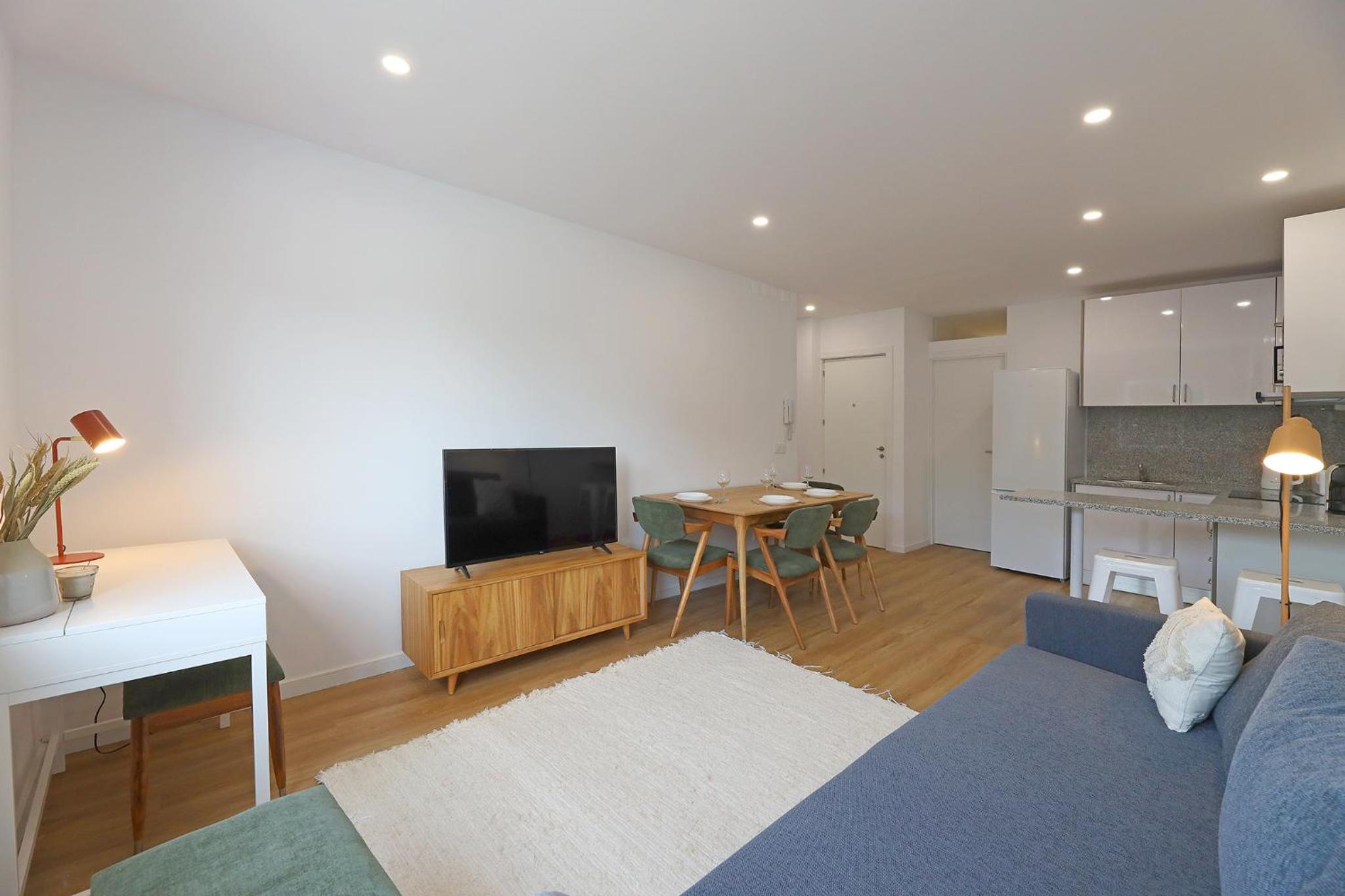 Two-Bedroom Apartment - Photo 4