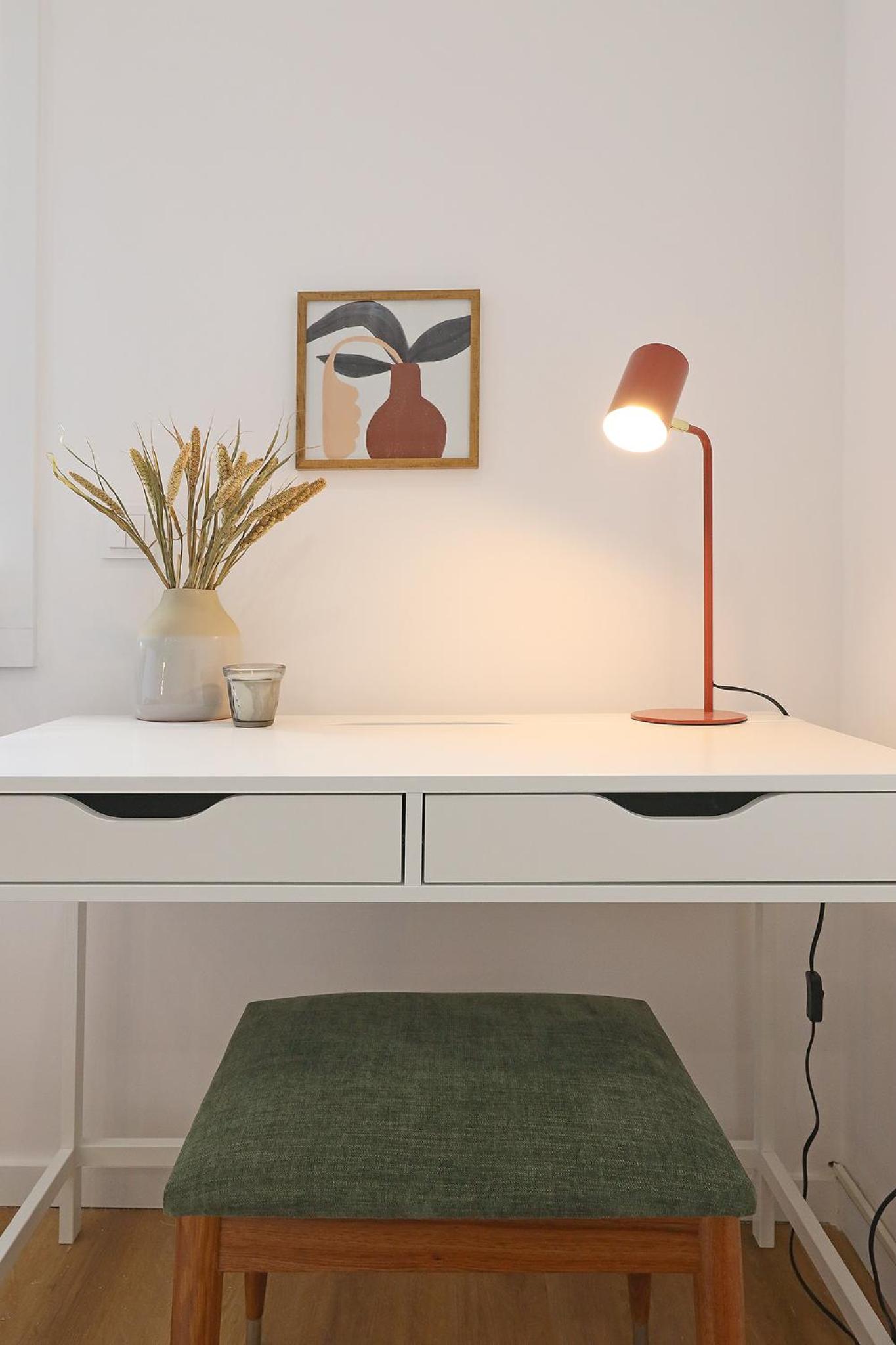 Two-Bedroom Apartment - Photo 10