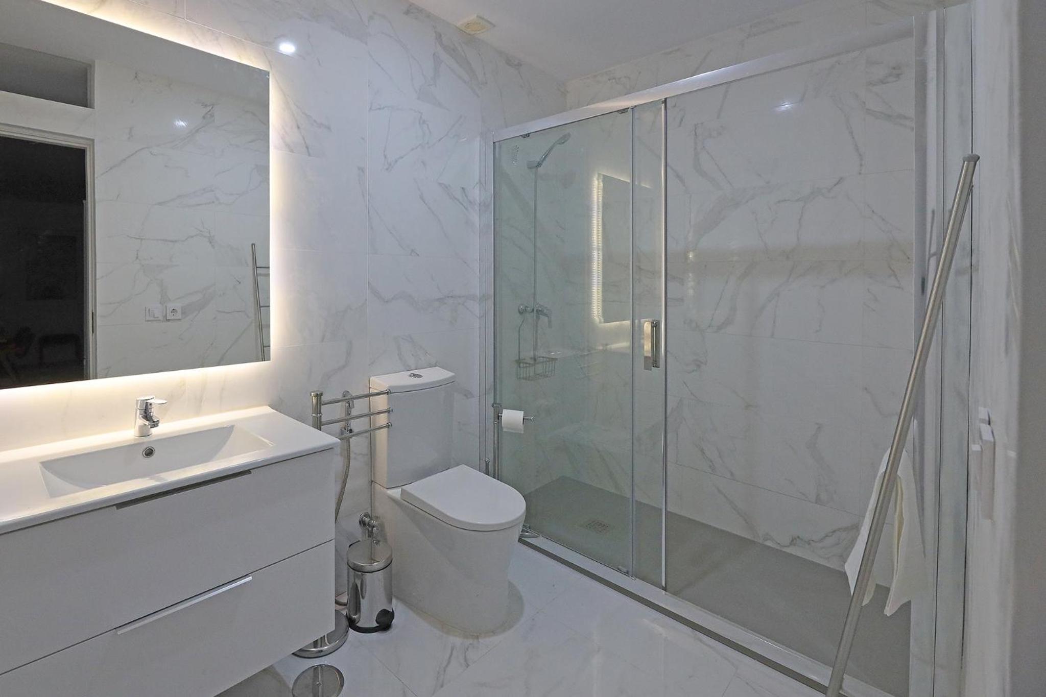 Two-Bedroom Apartment - Photo 12