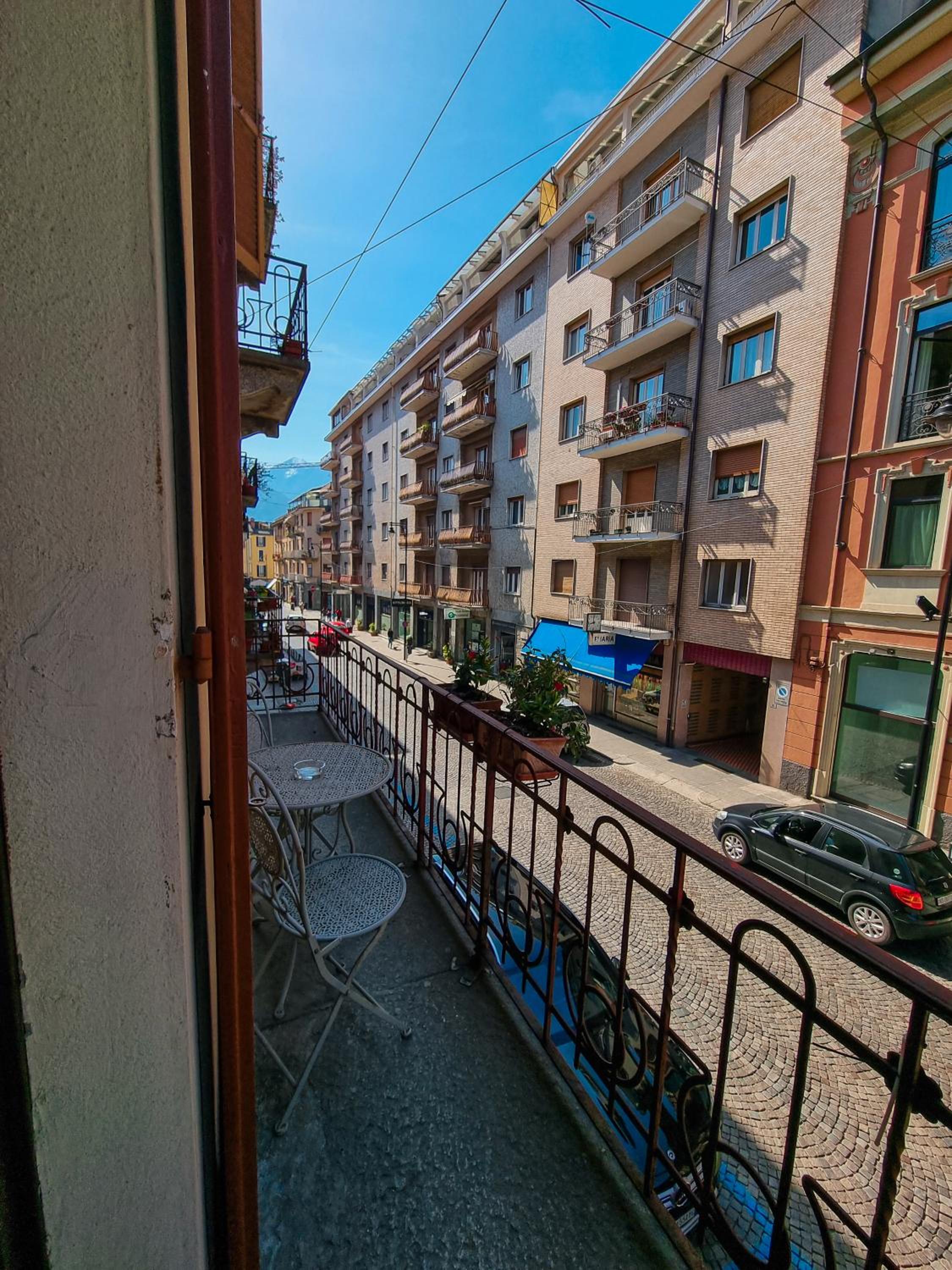 Deluxe Double Room with Balcony photo 2