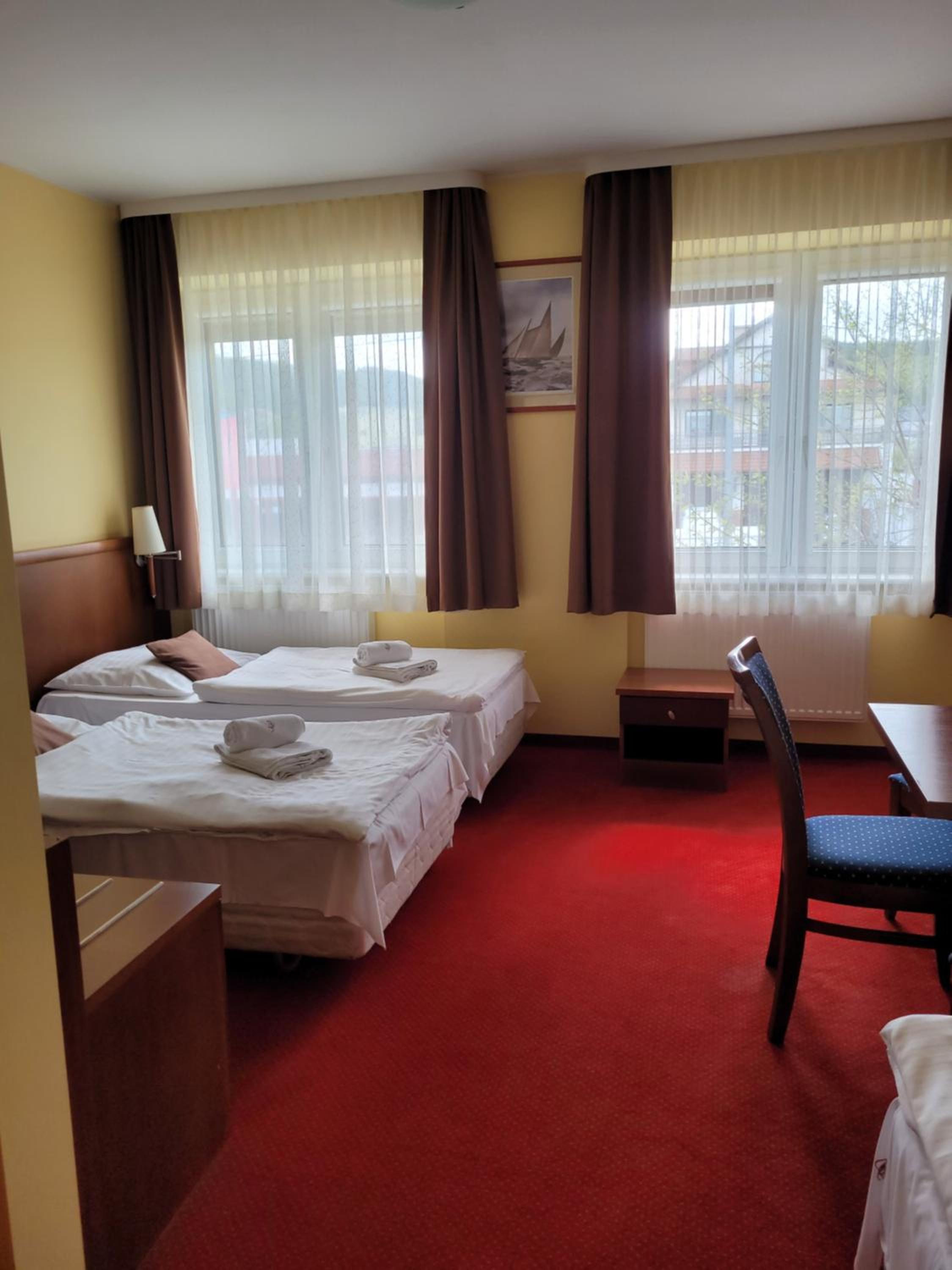 Standard Triple Room - Photo 1