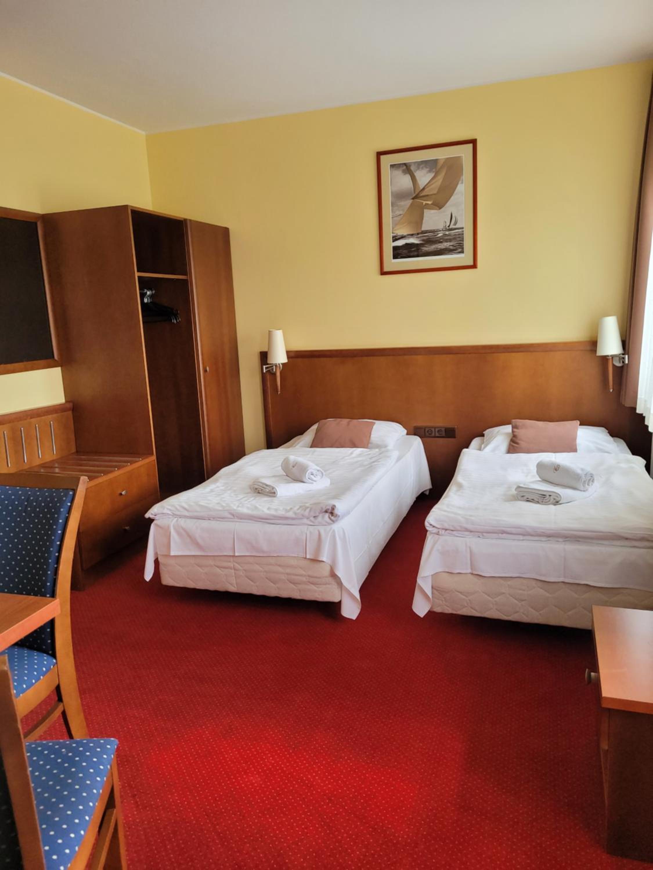Standard Triple Room - Photo 5
