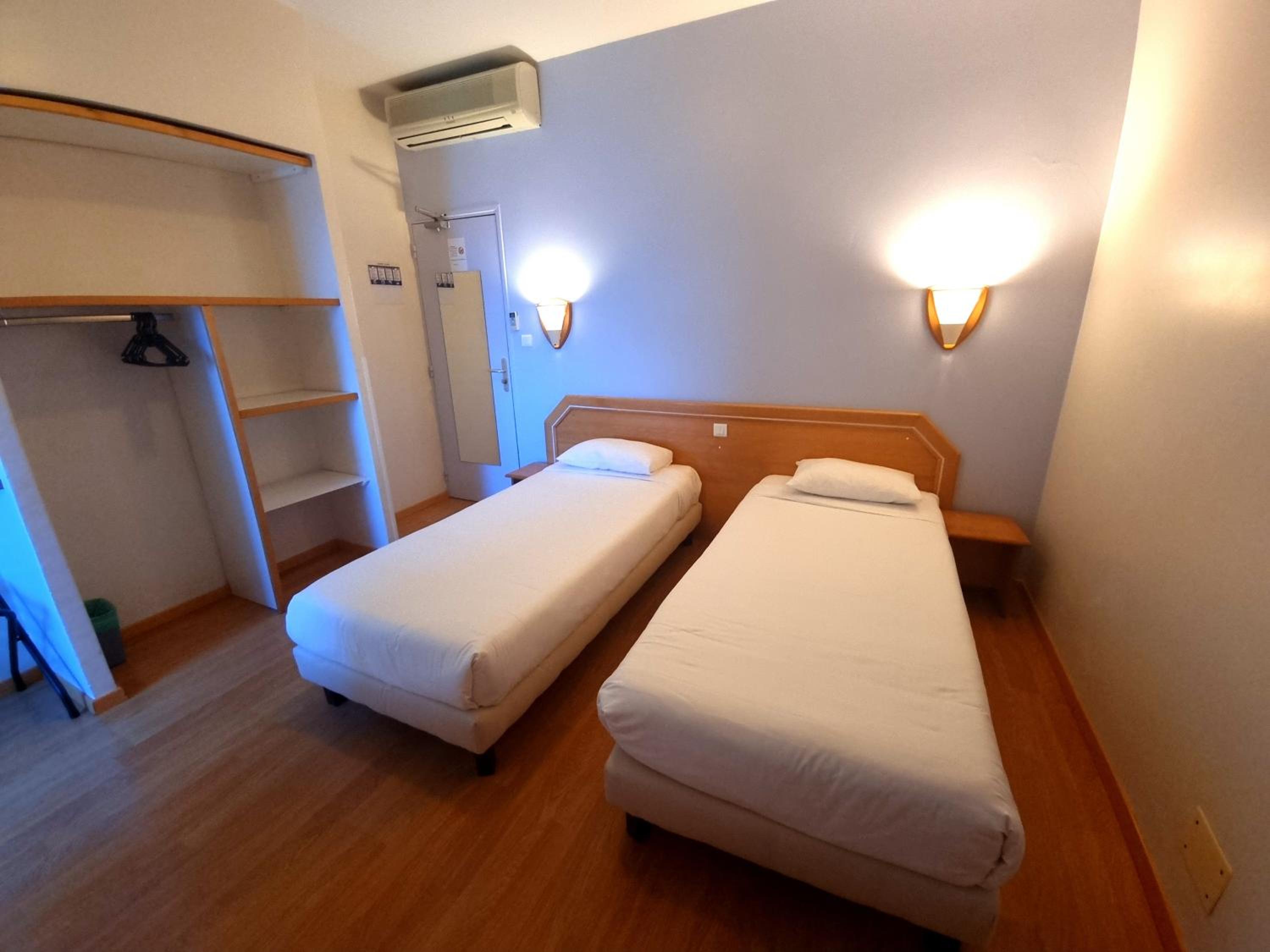 Comfort Twin Room - Photo 7