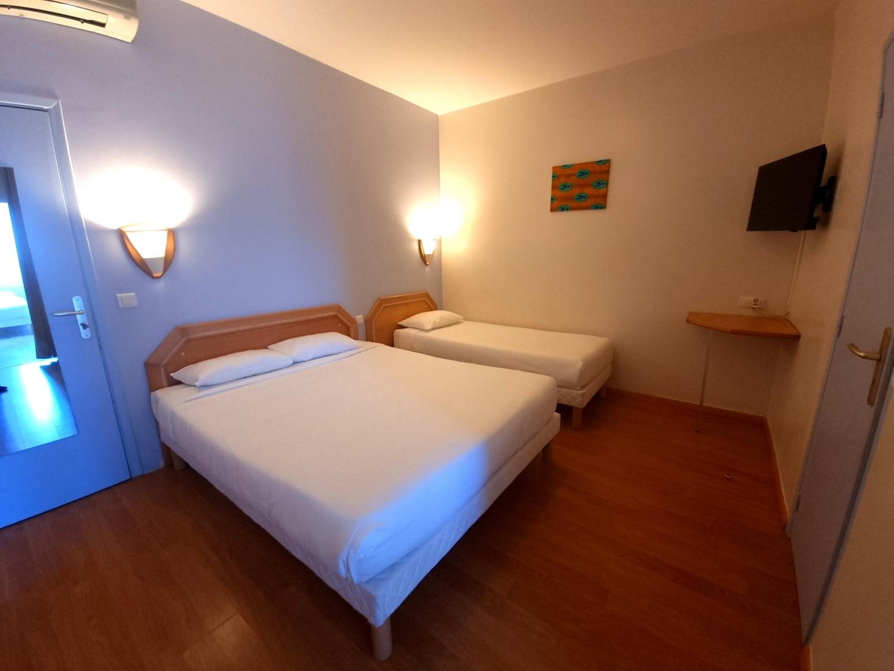 Comfort Quadruple Room - Photo 2