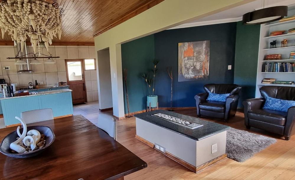Villa - Photo 16