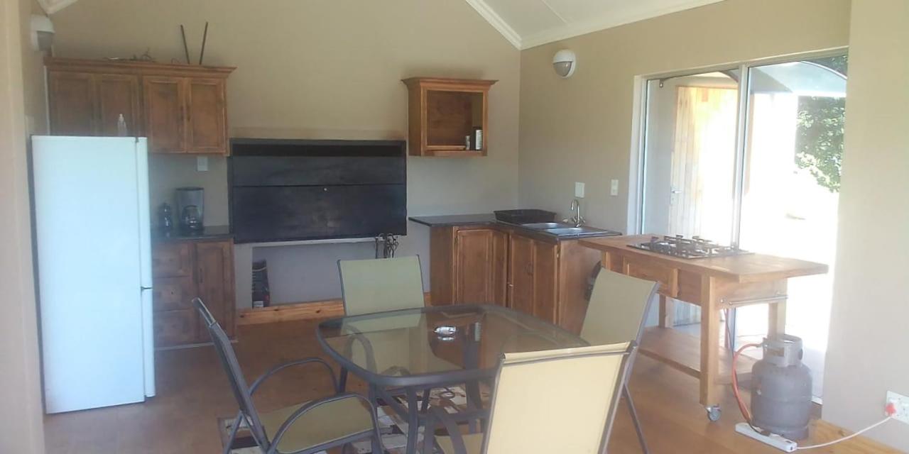 Three-Bedroom Chalet - Photo 11
