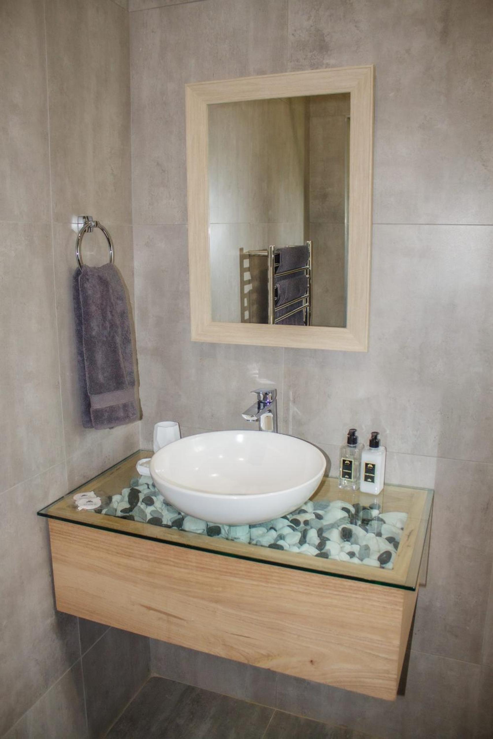 Junior Suite - Photo 12