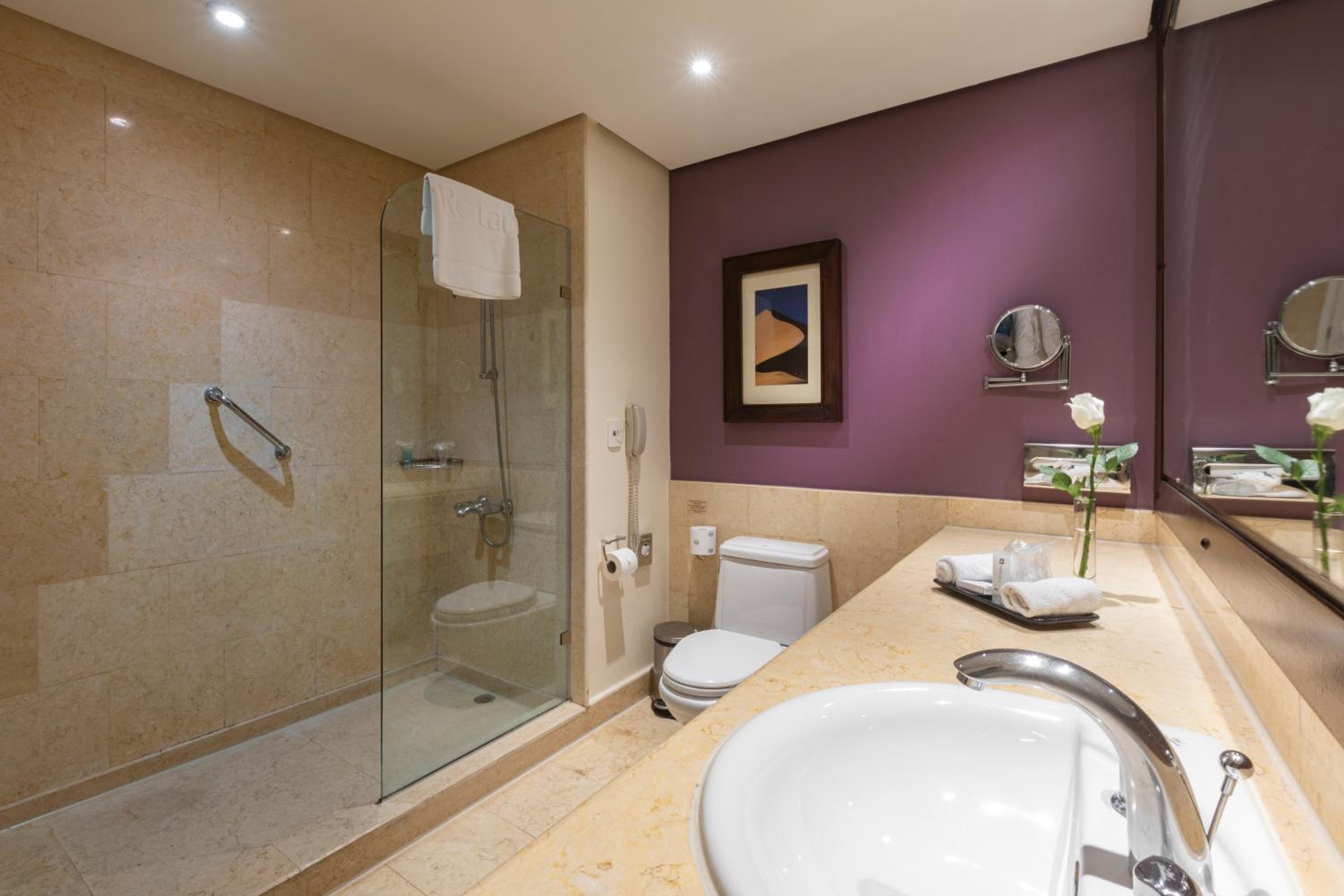 Four-Bedroom Royal Villa - Photo 6