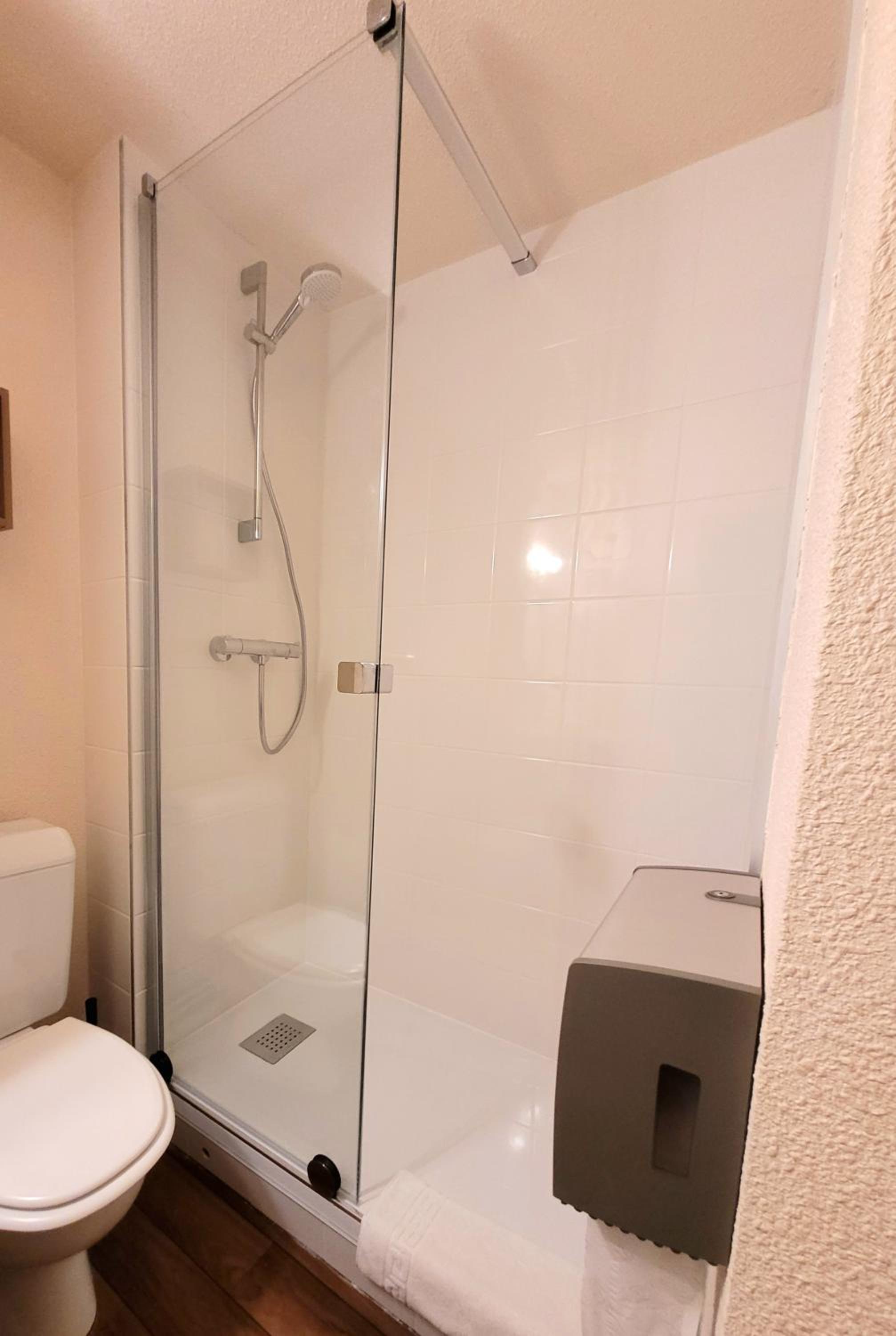 Double Room - Photo 3