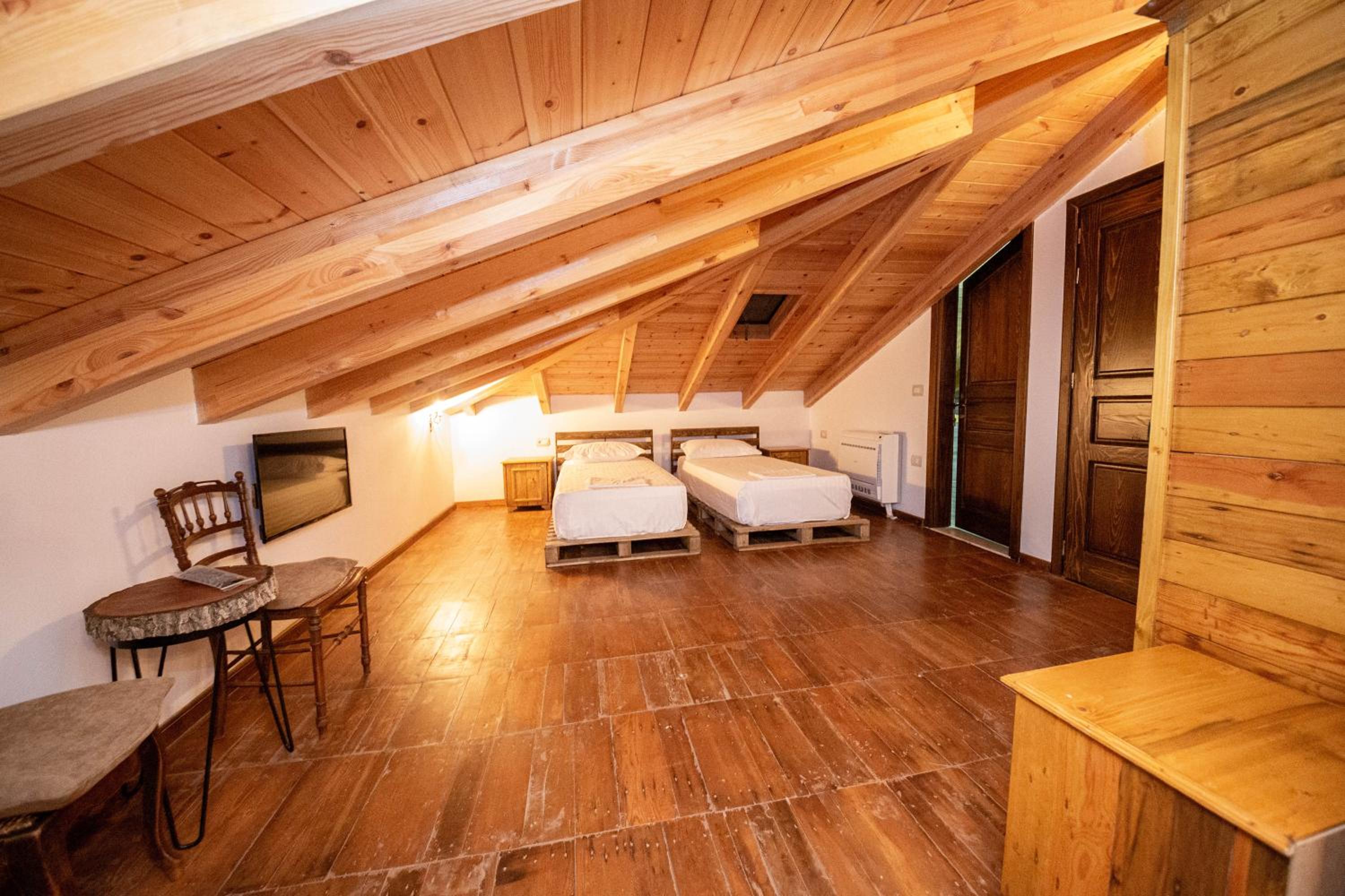 Classic Triple Room - Attic