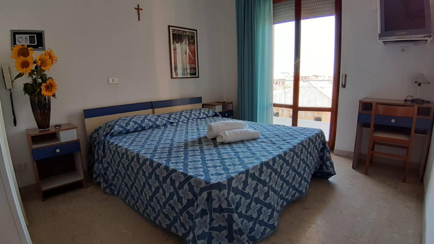 Economy Double or Twin Room