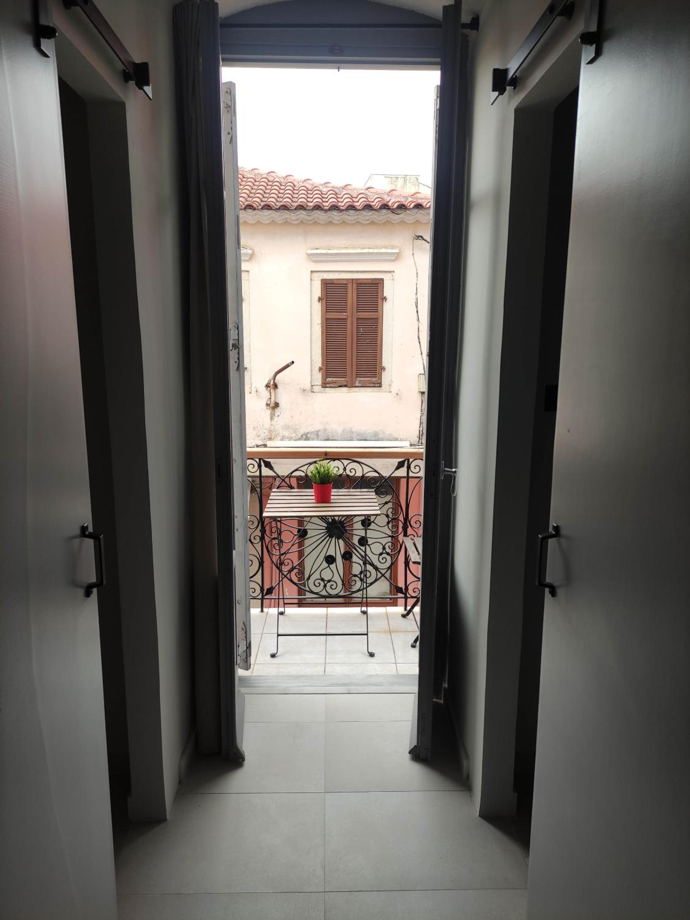 Two-Bedroom Apartment - Photo 34