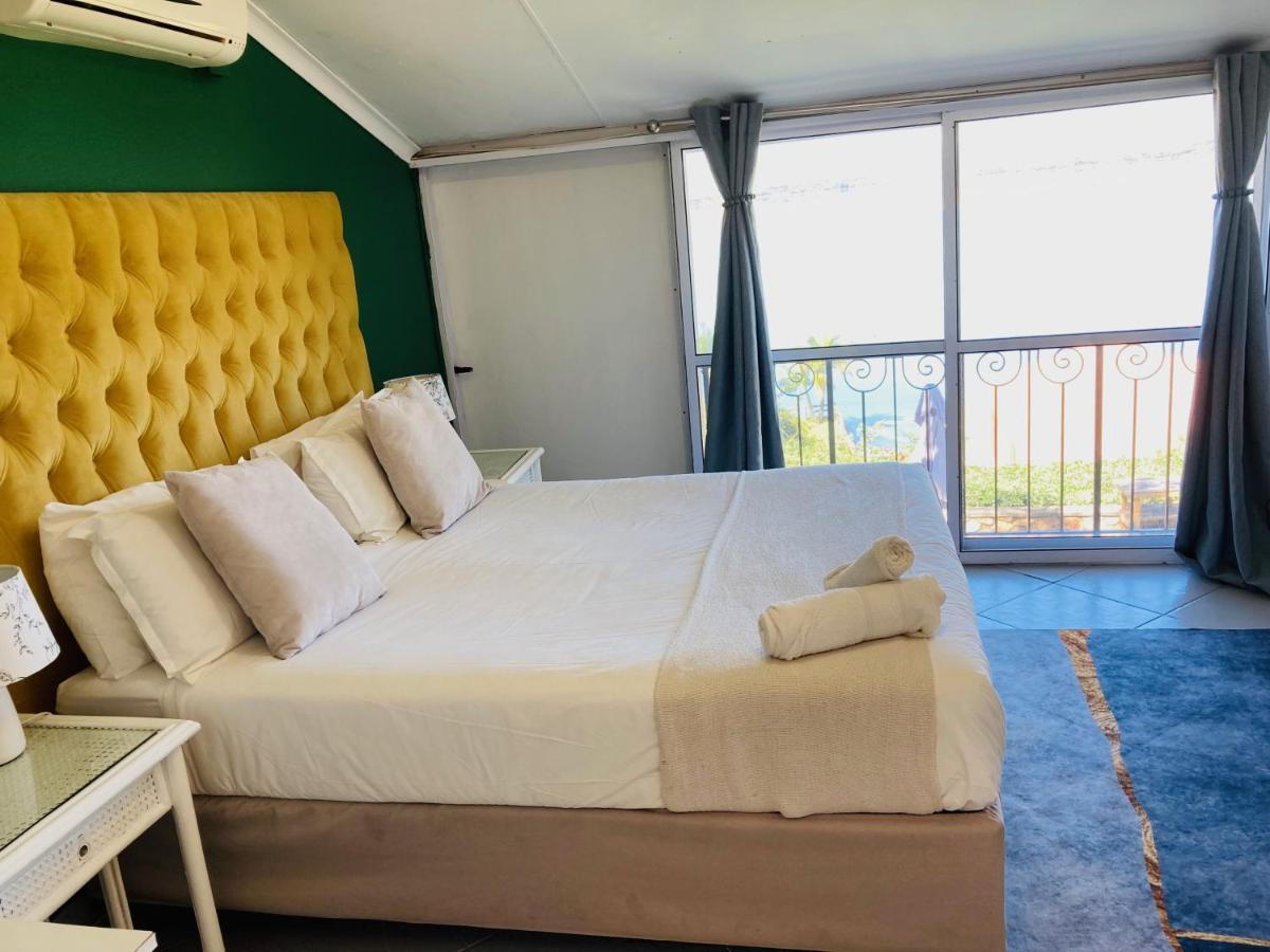 Basic Queen Room photo 1