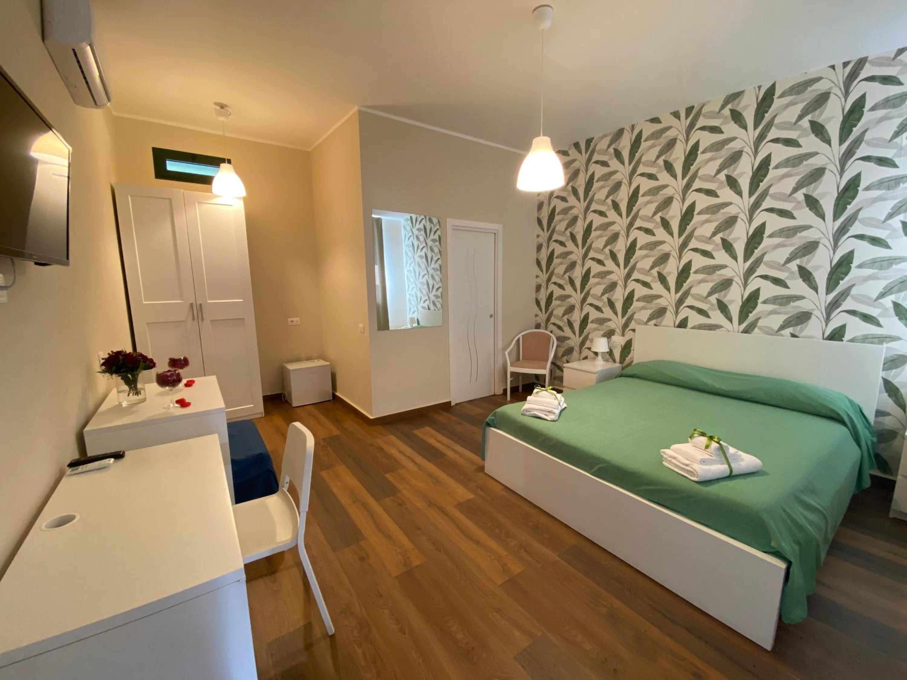 Double Room with Garden View photo 3