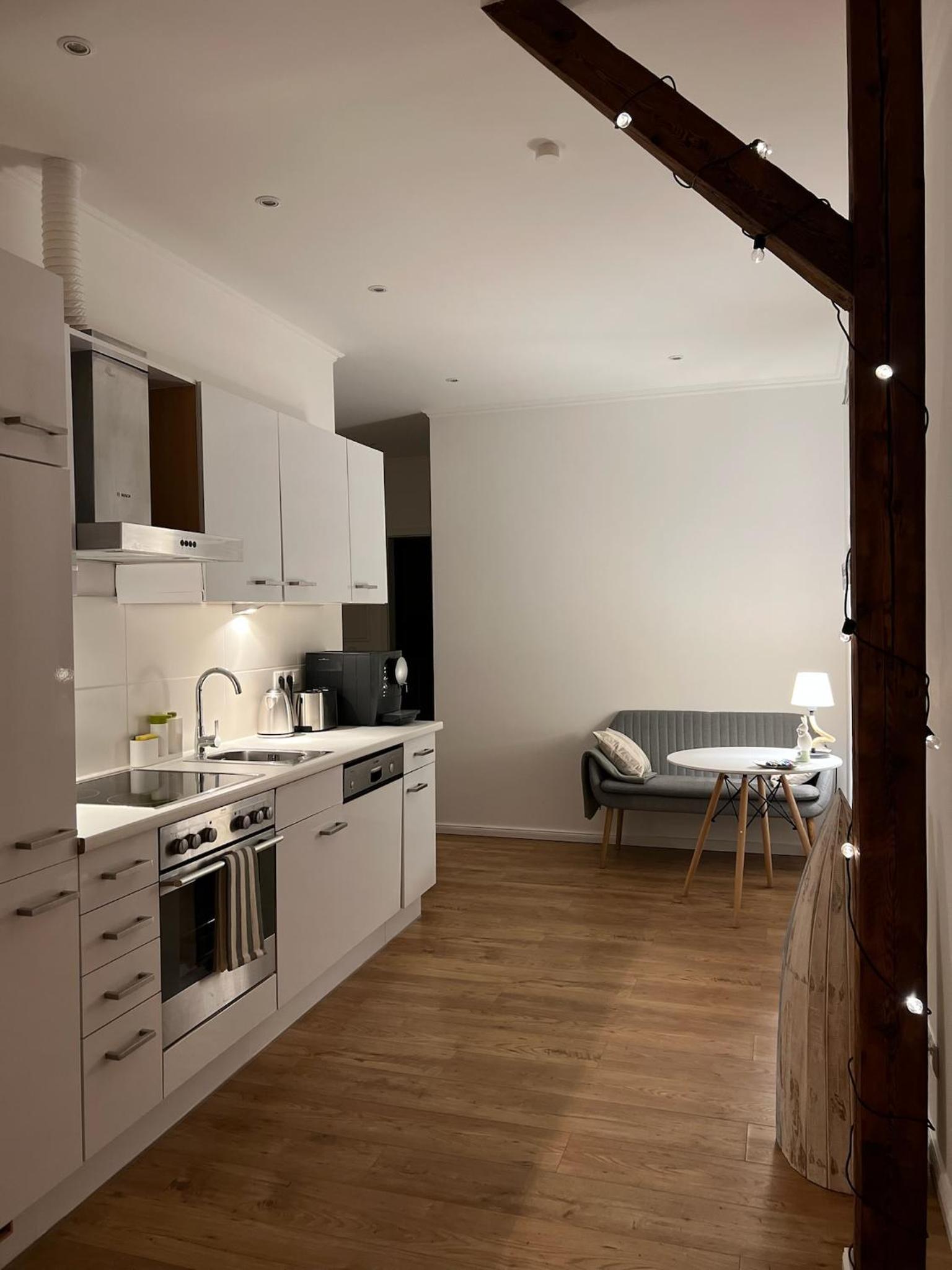 Two-Bedroom Apartment - Photo 31