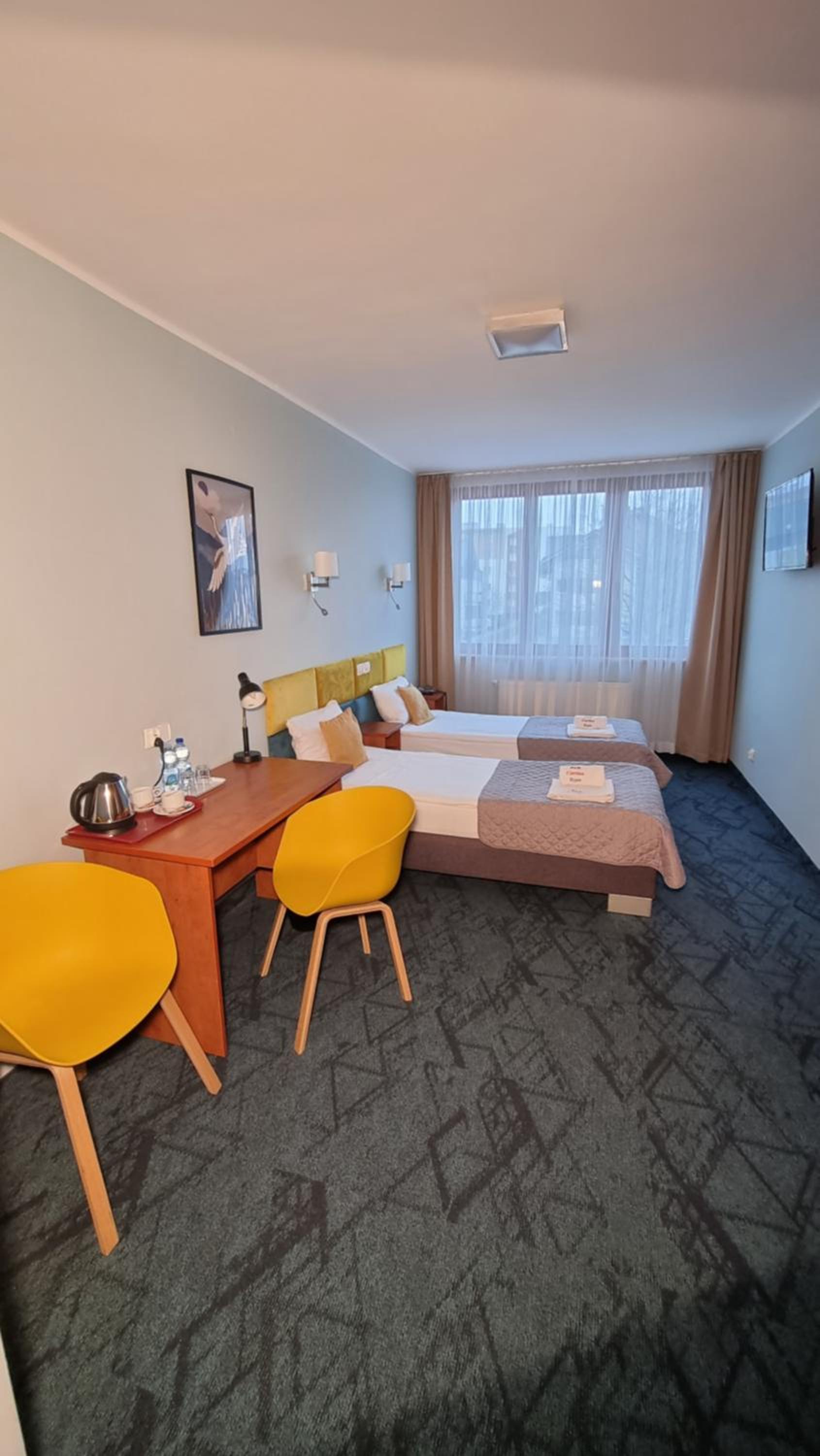 Twin Room - Photo 3