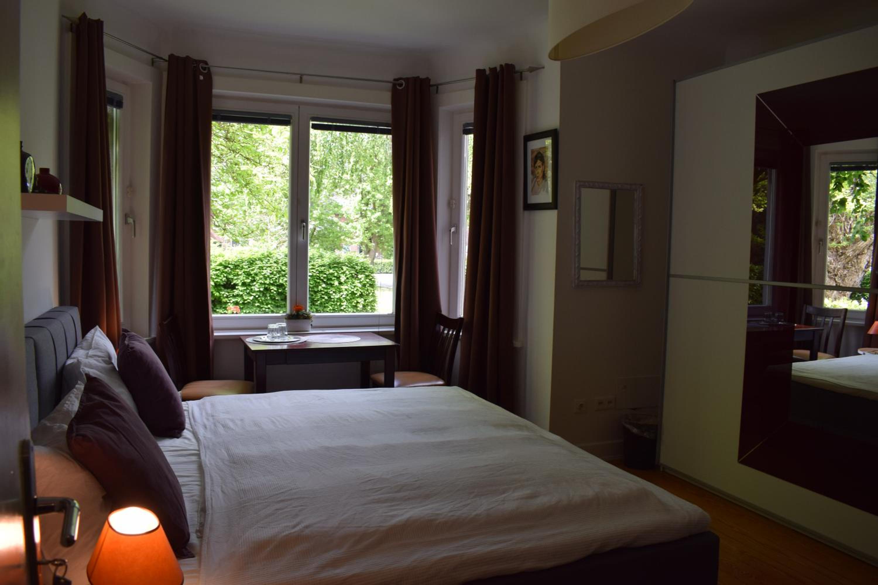 Standard  Double Room "Jazz" with shared bathroom