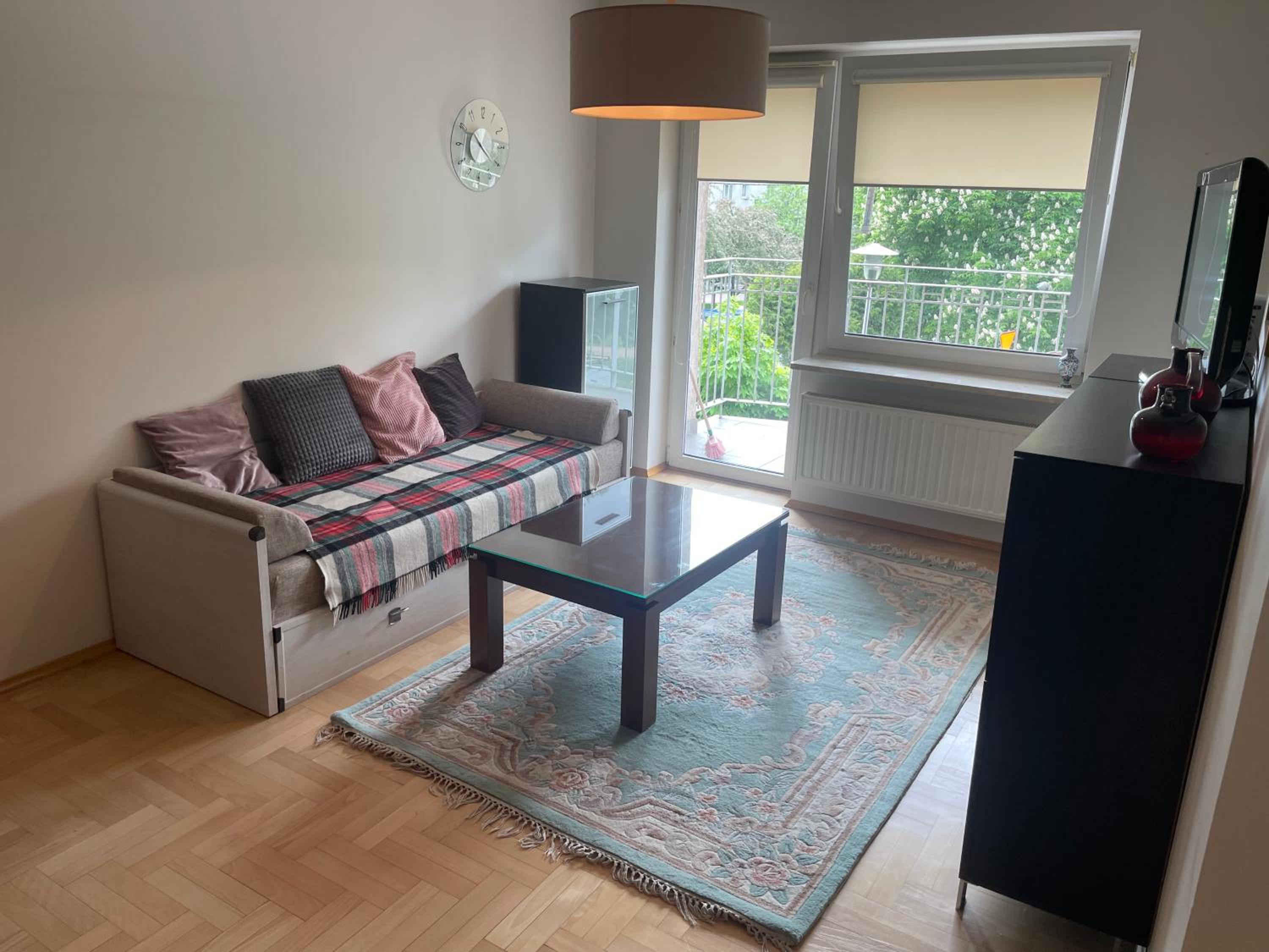 One-Bedroom Apartment - Photo 7