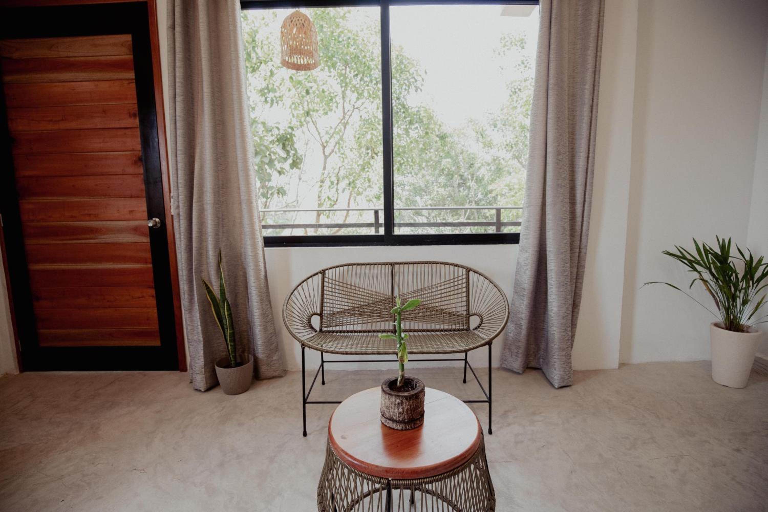 Deluxe Family Room - Photo 6