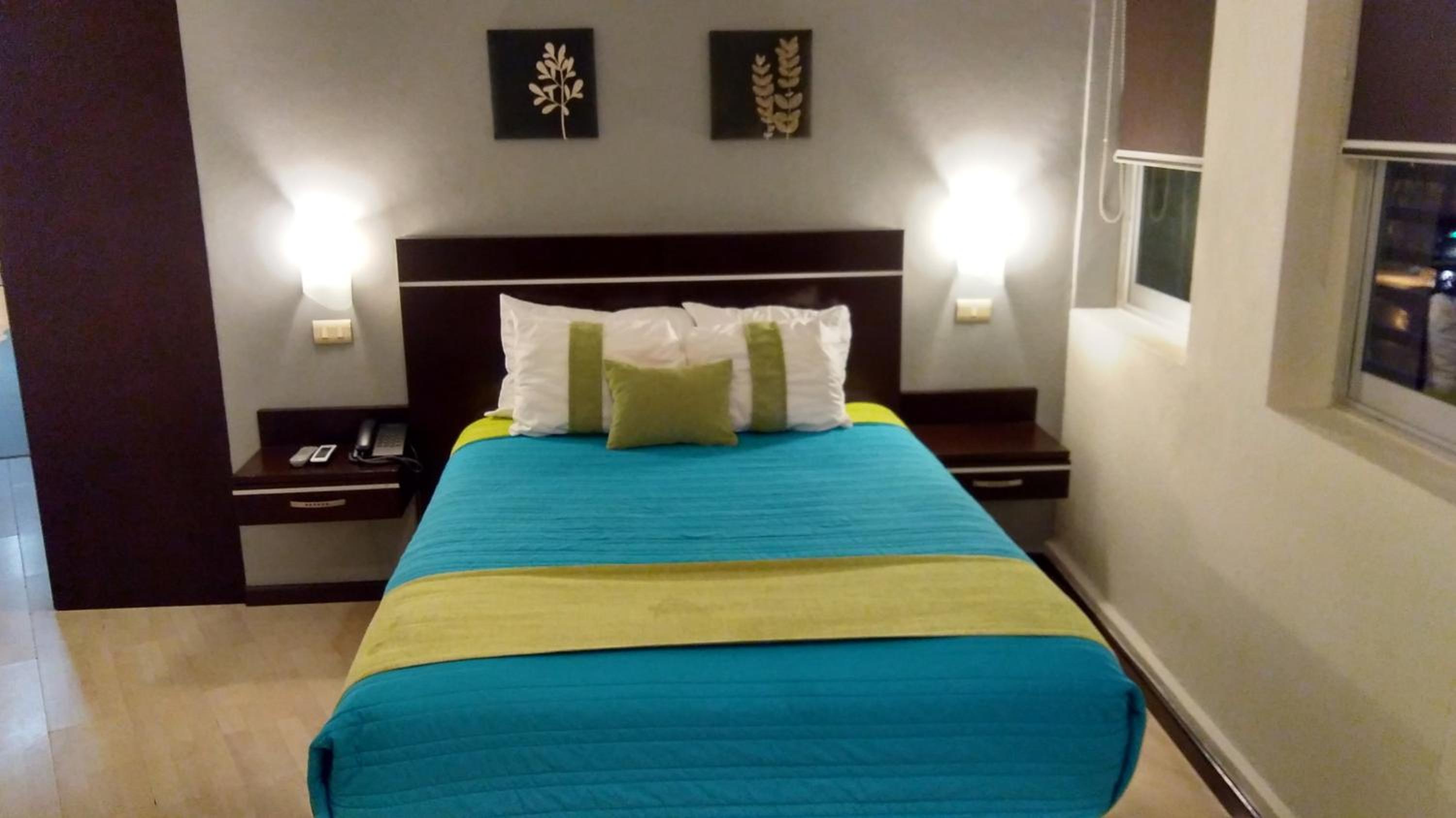 Double Room - Photo 5