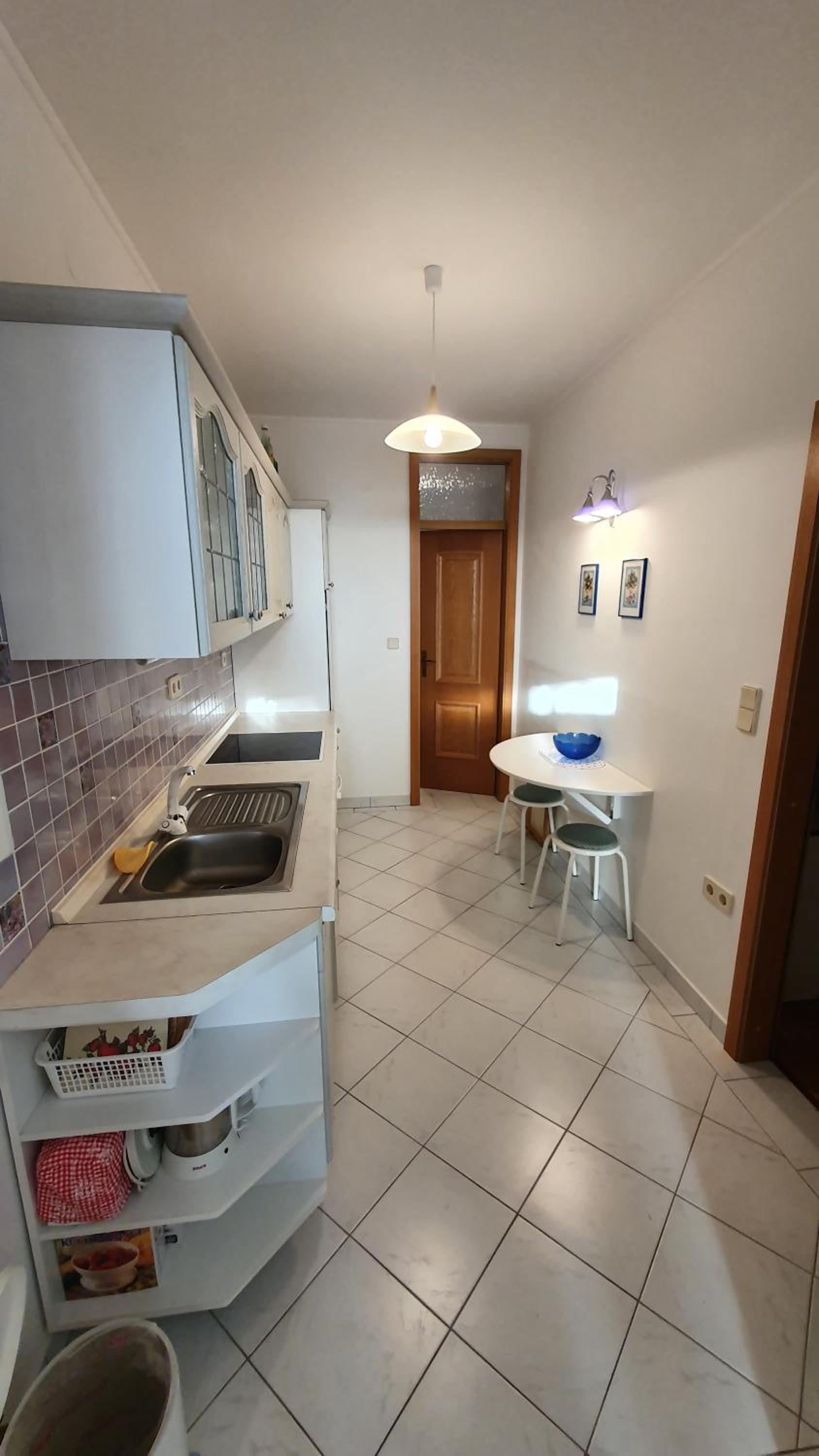 One-Bedroom Apartment photo 3