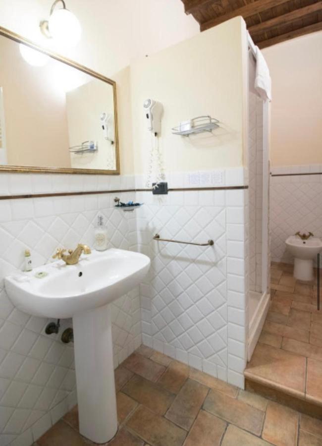 Quadruple Room - Photo 2