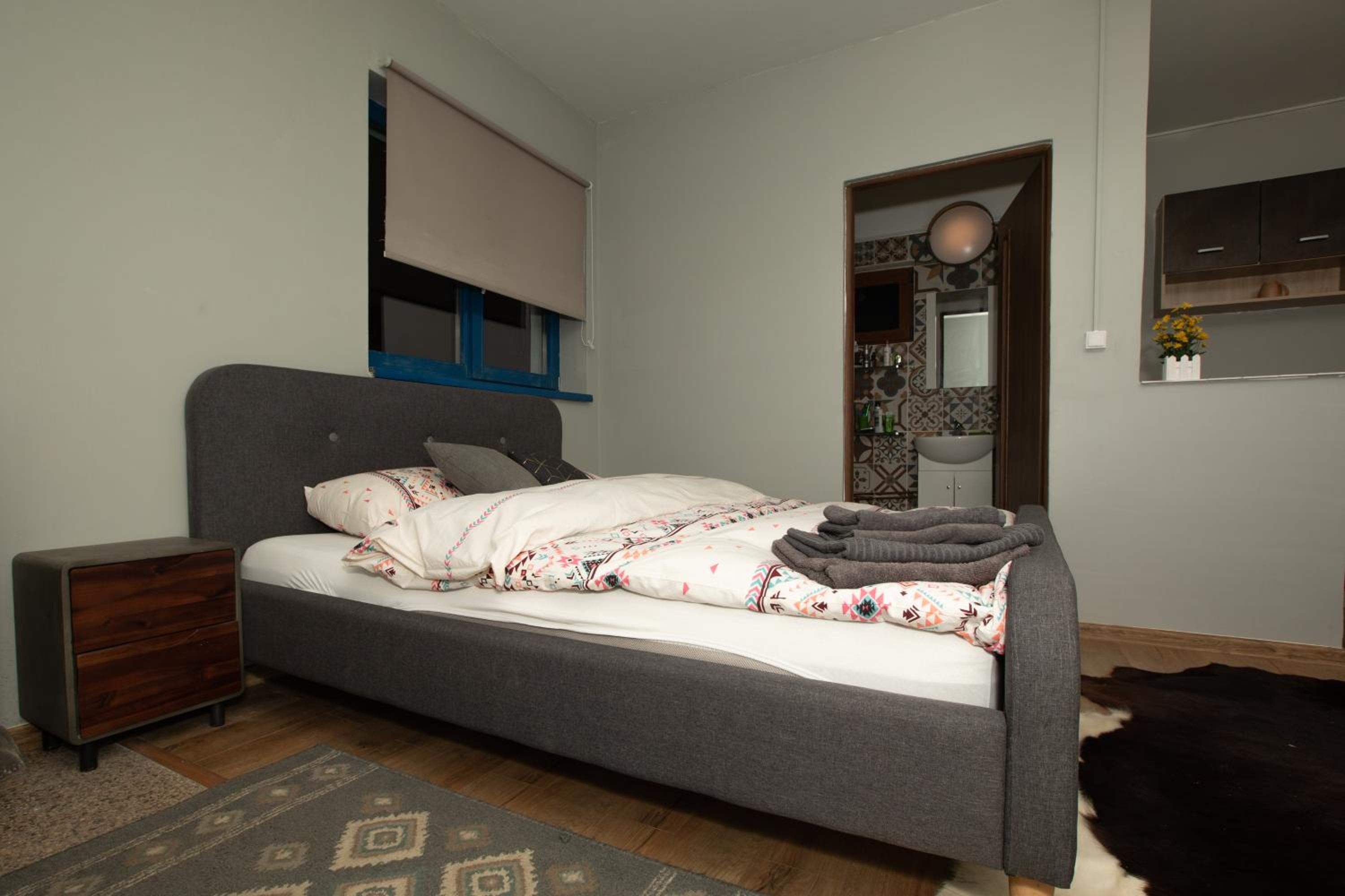 Four-Bedroom House - Photo 1