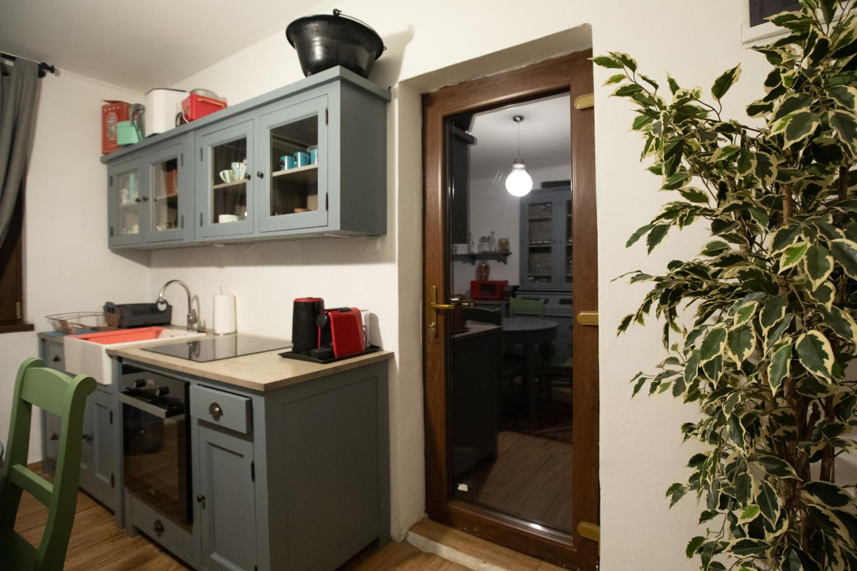 Four-Bedroom House - Photo 38