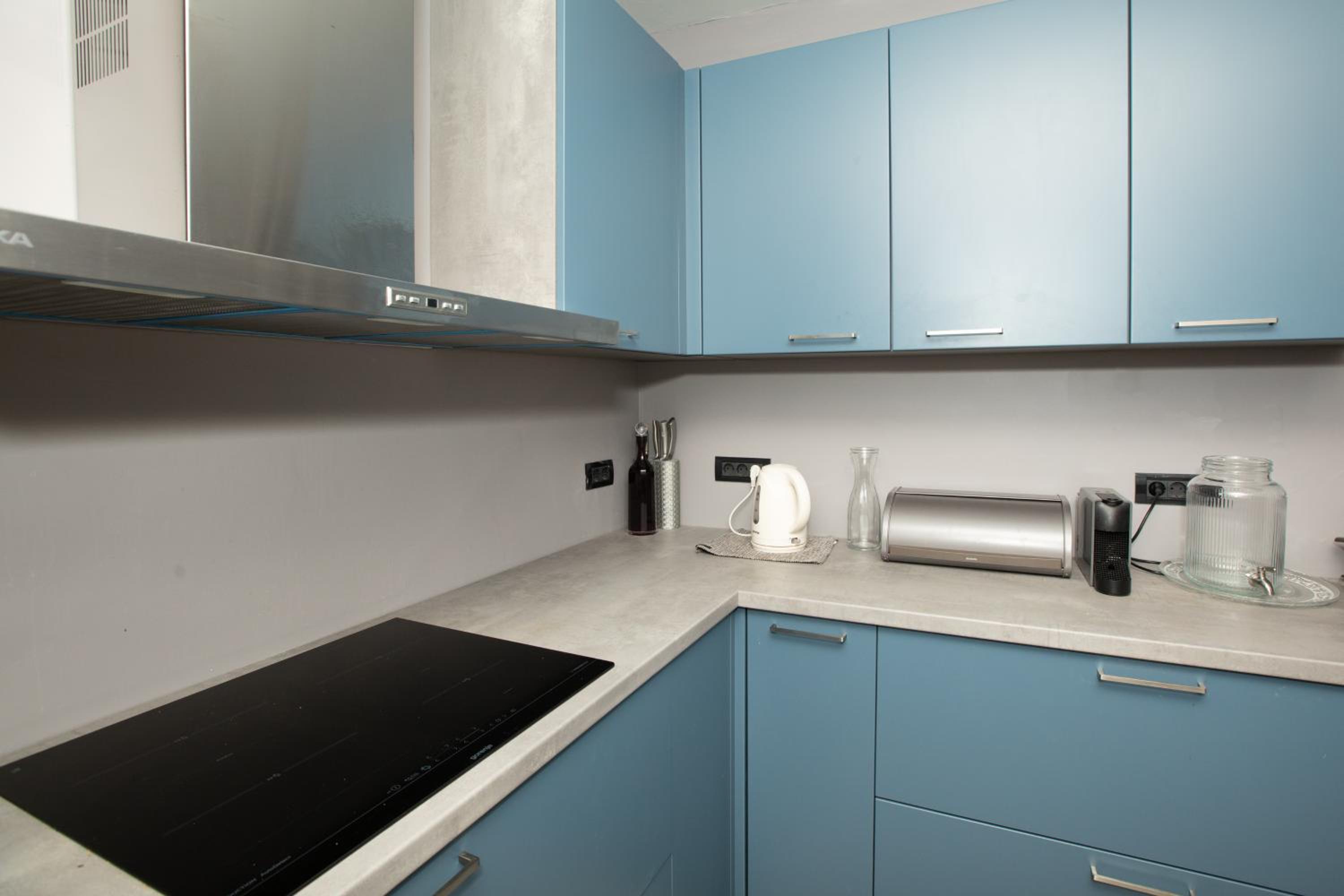 Four-Bedroom House - Photo 41