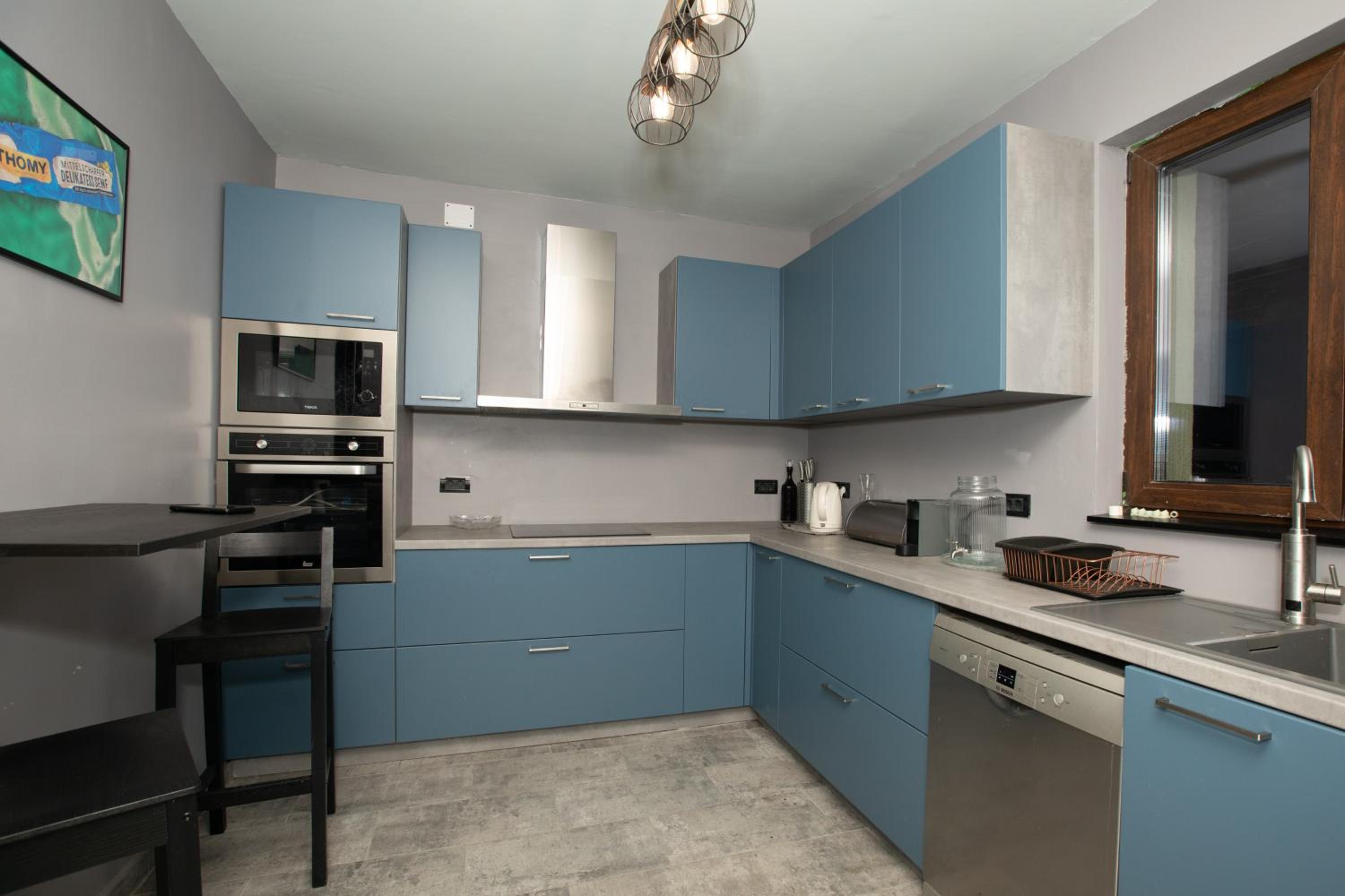 Four-Bedroom House - Photo 43