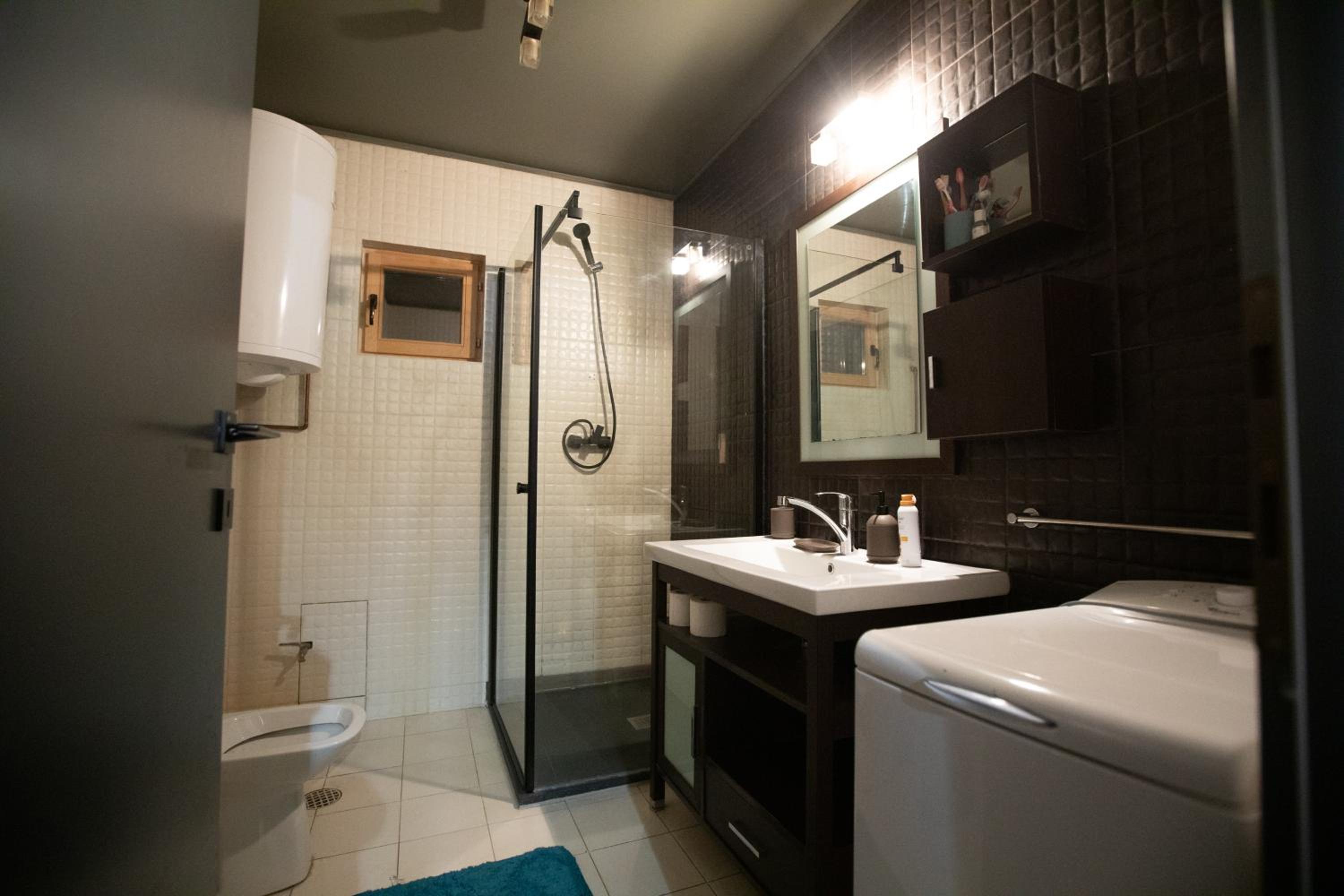 Four-Bedroom House - Photo 56