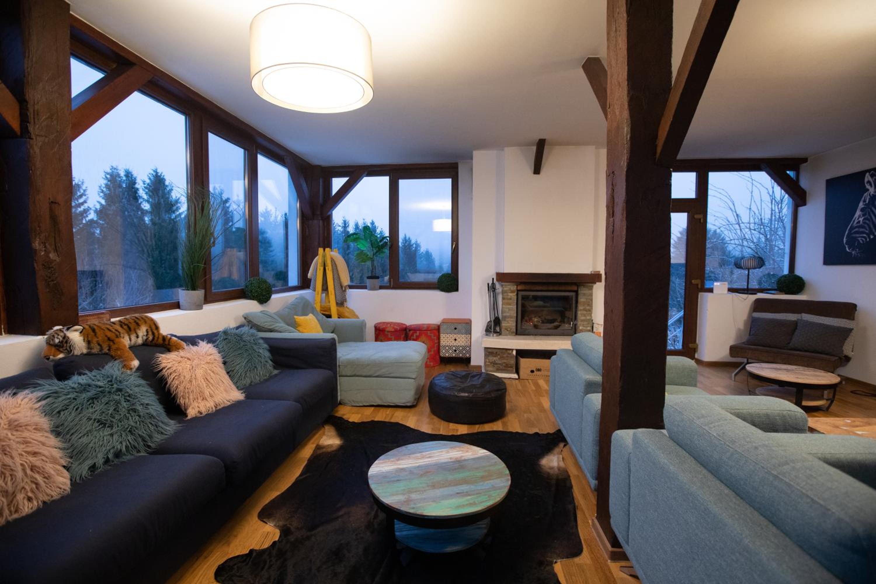 Four-Bedroom House - Photo 3