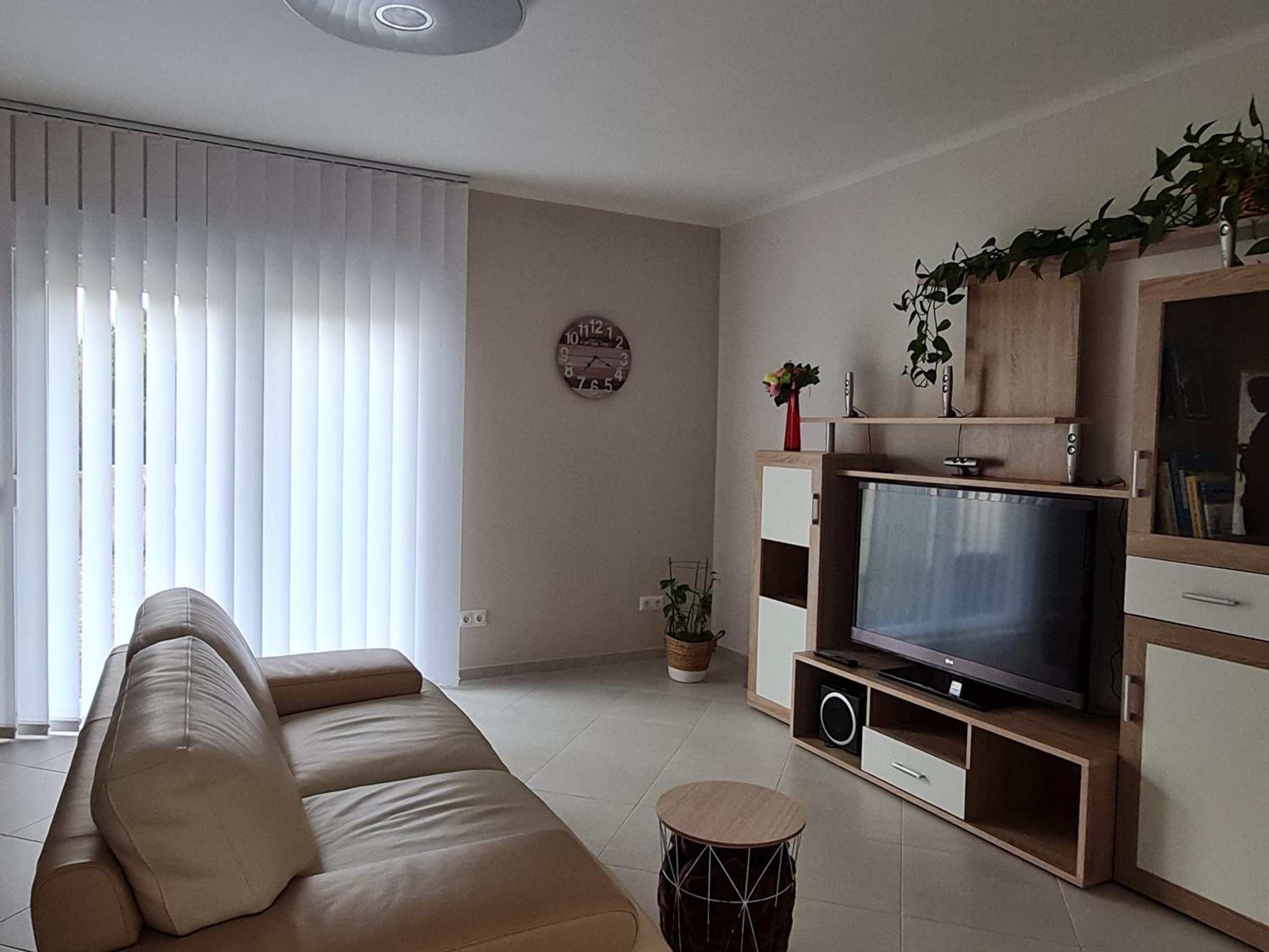 Two-Bedroom House photo 2