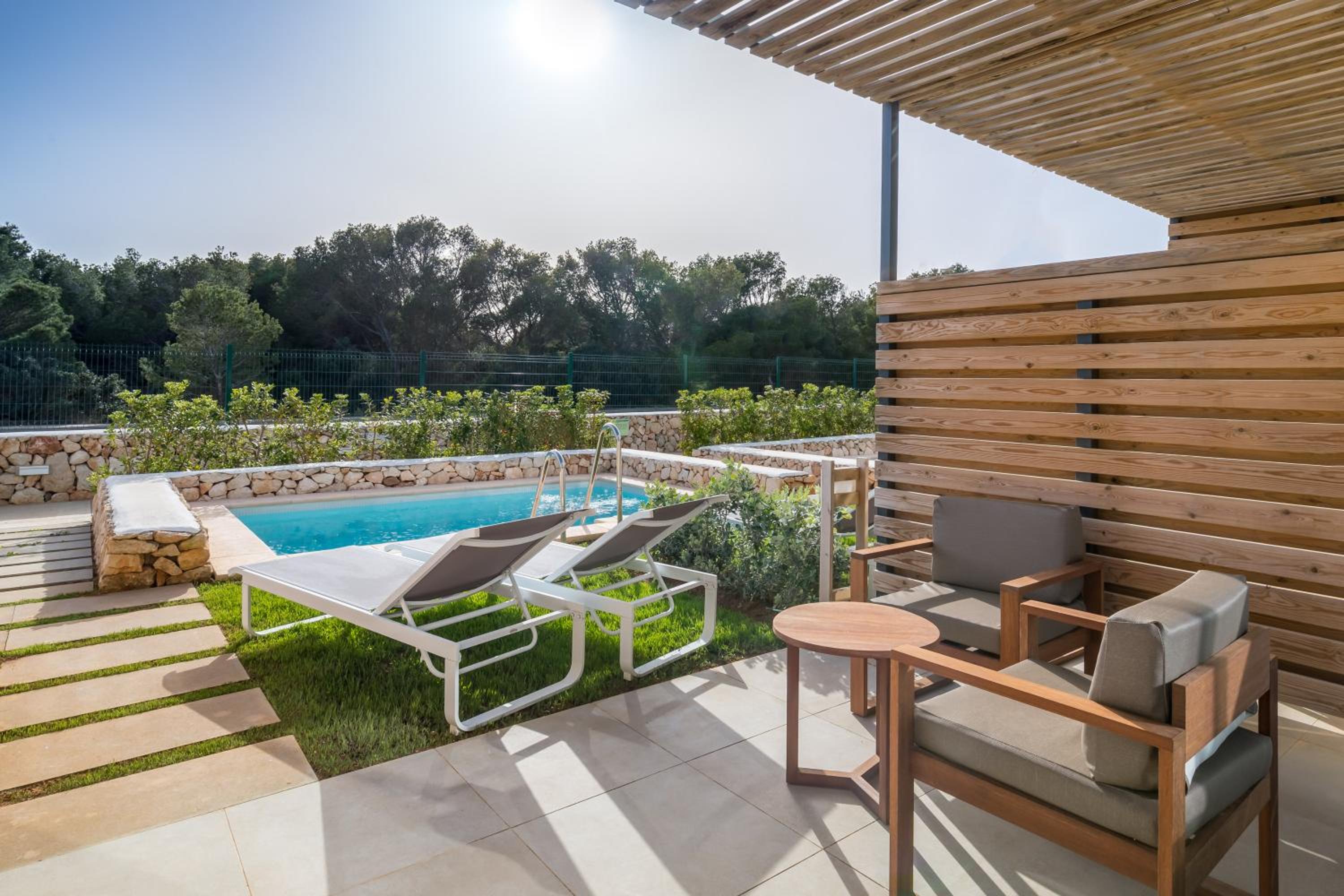Piscina Semiprivada de Lujo.