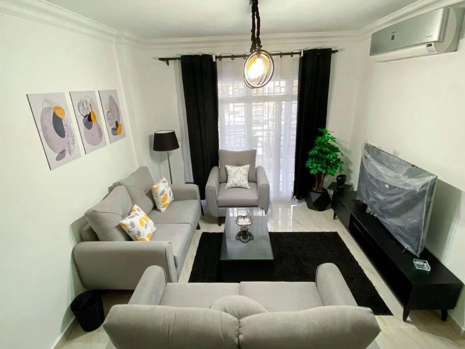 Two-Bedroom Apartment photo 3