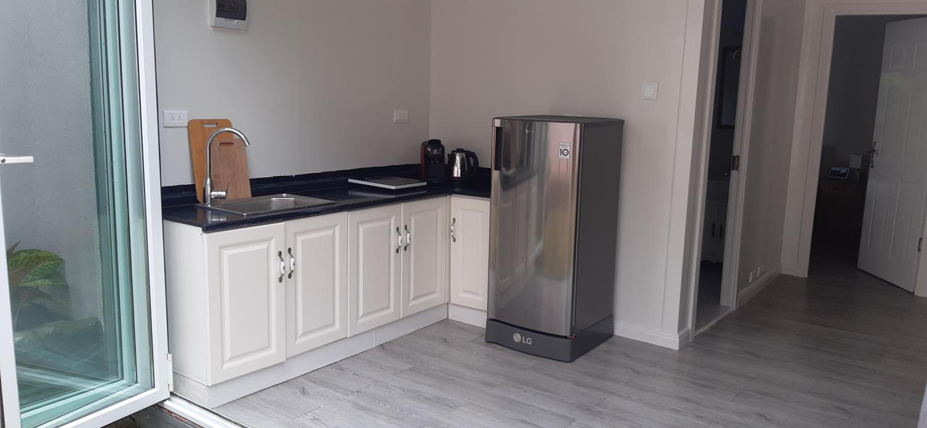 Two-Bedroom House - Photo 19