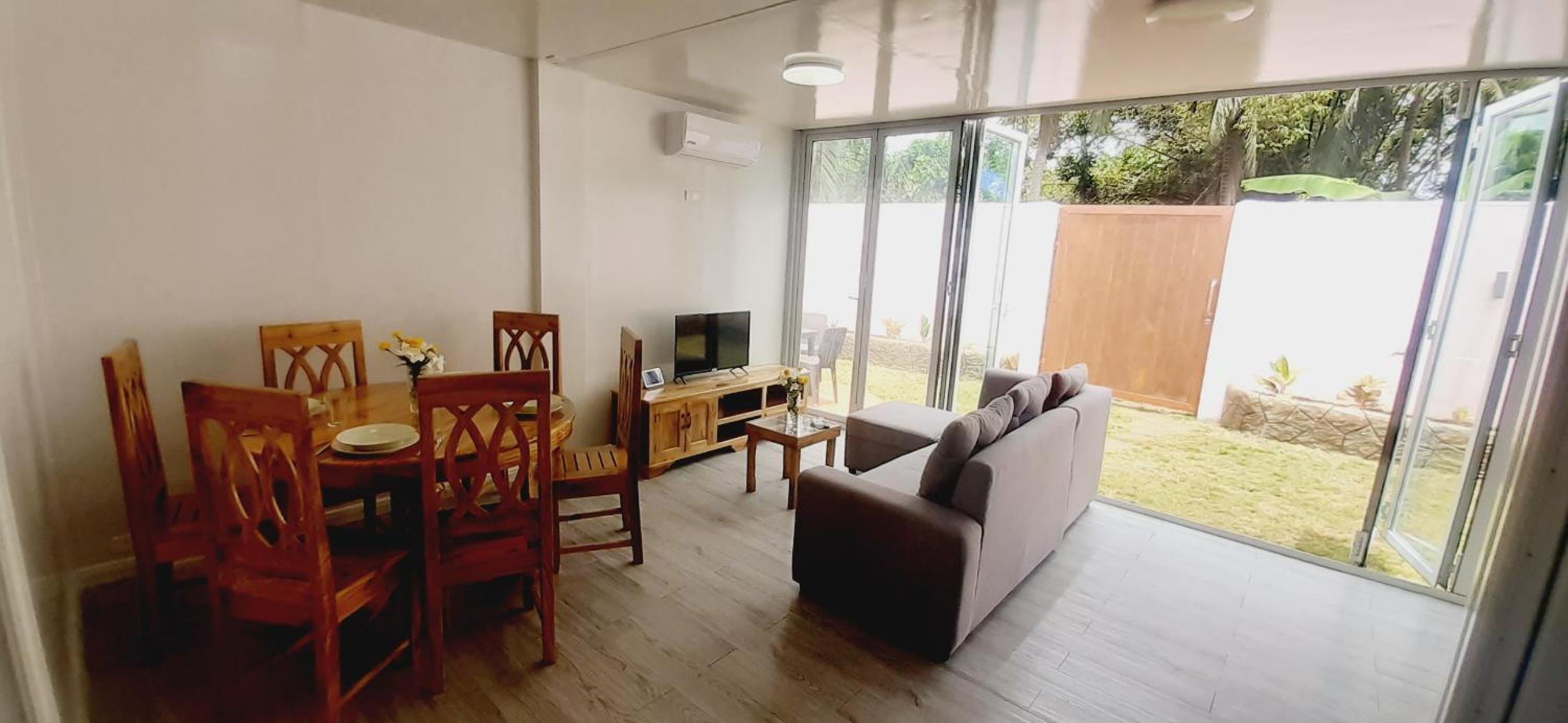 Two-Bedroom House - Photo 16