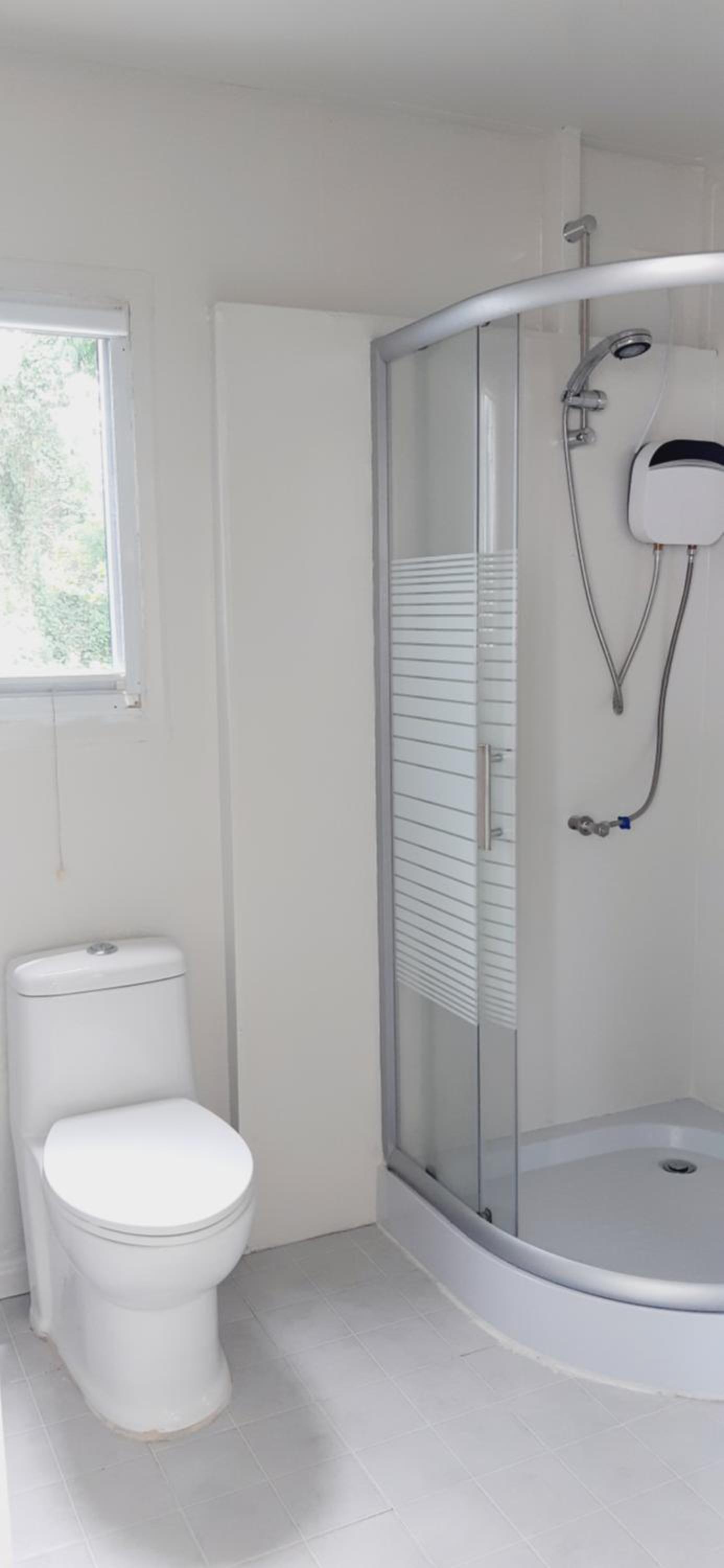 Two-Bedroom House - Photo 10