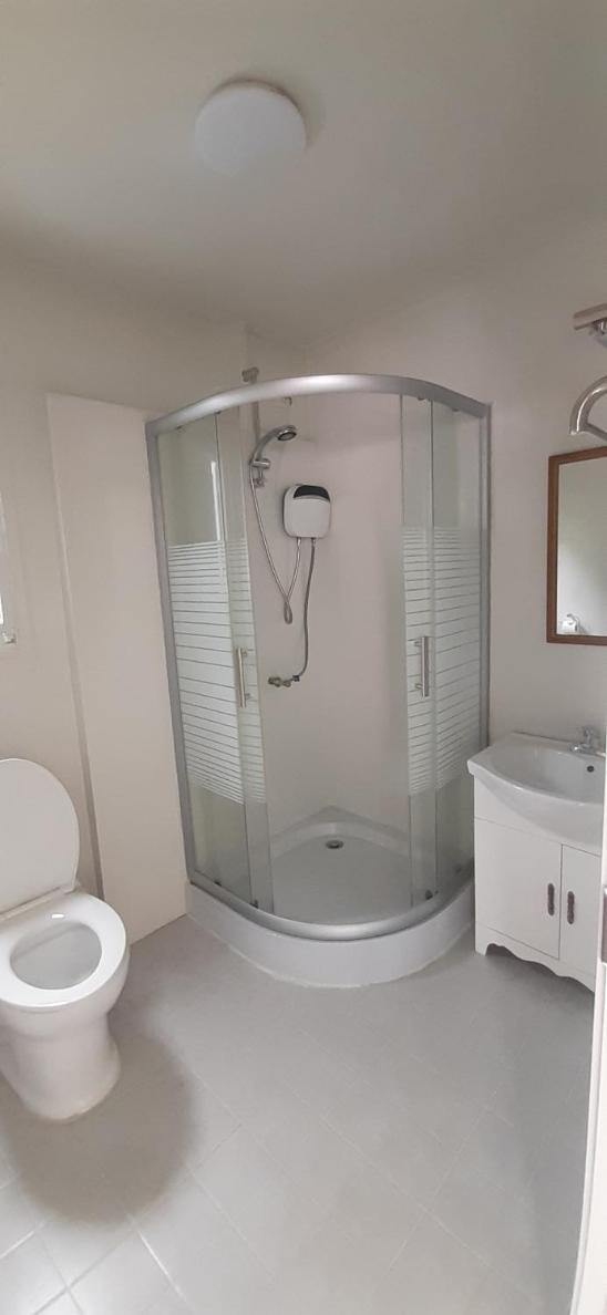 Two-Bedroom House - Photo 4