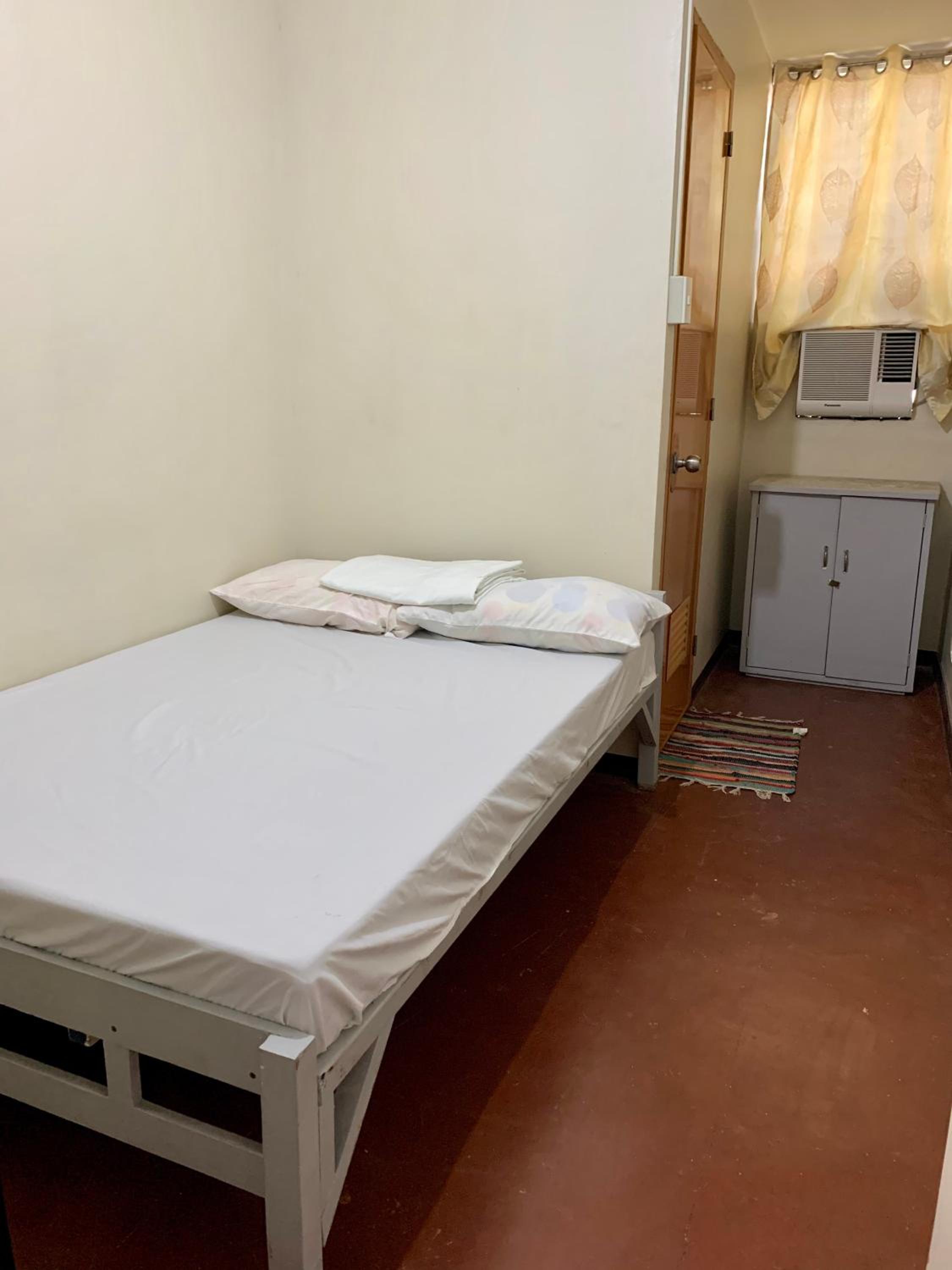 Double Room with Private Bathroom - Photo 1