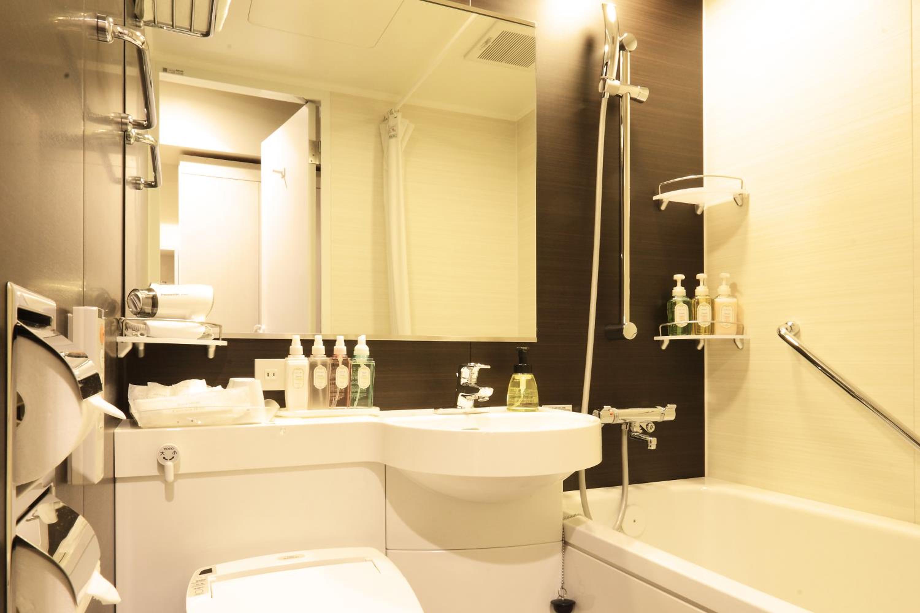 Superior Double Room - Smoking photo 3