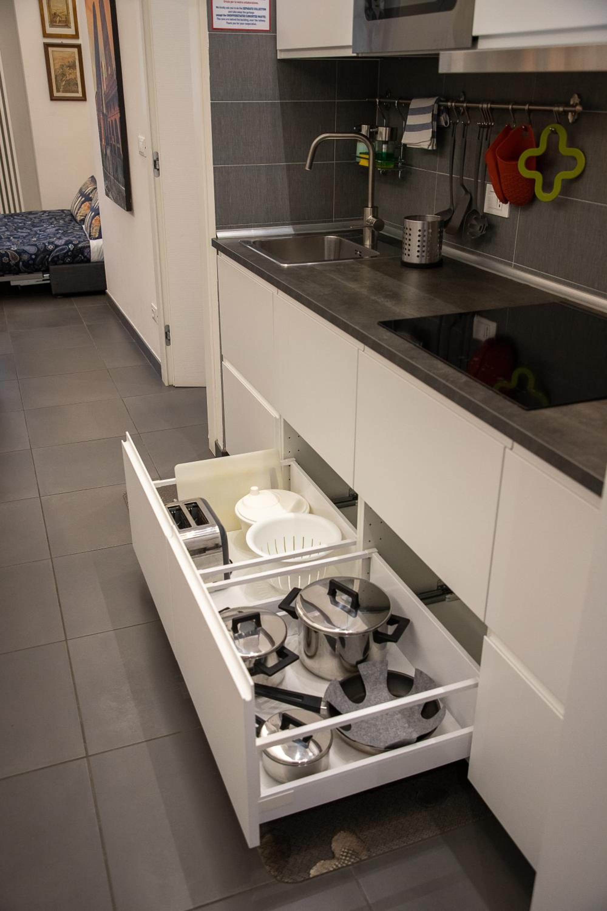 Apartment - Photo 24
