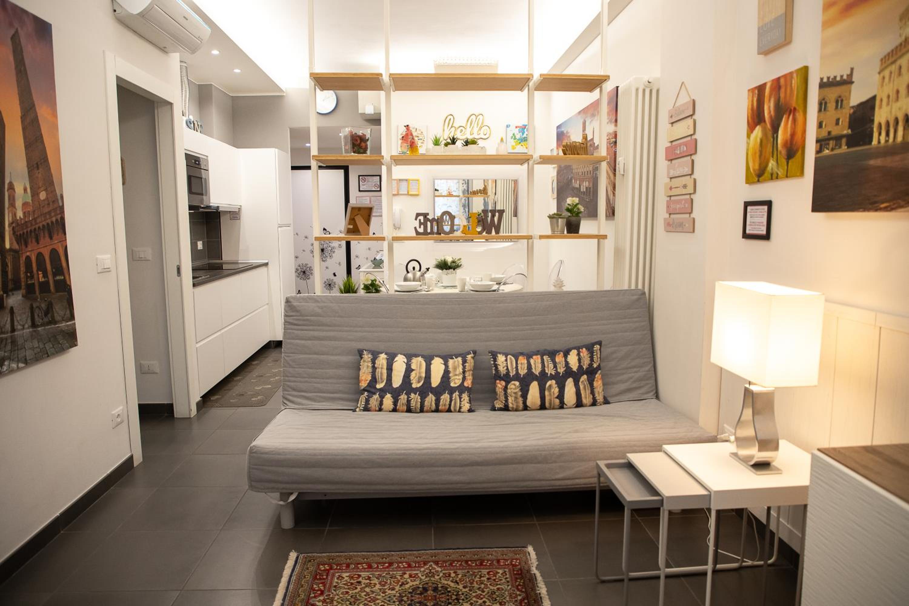 Apartment - Photo 2