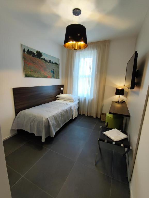 Deluxe Single Room
