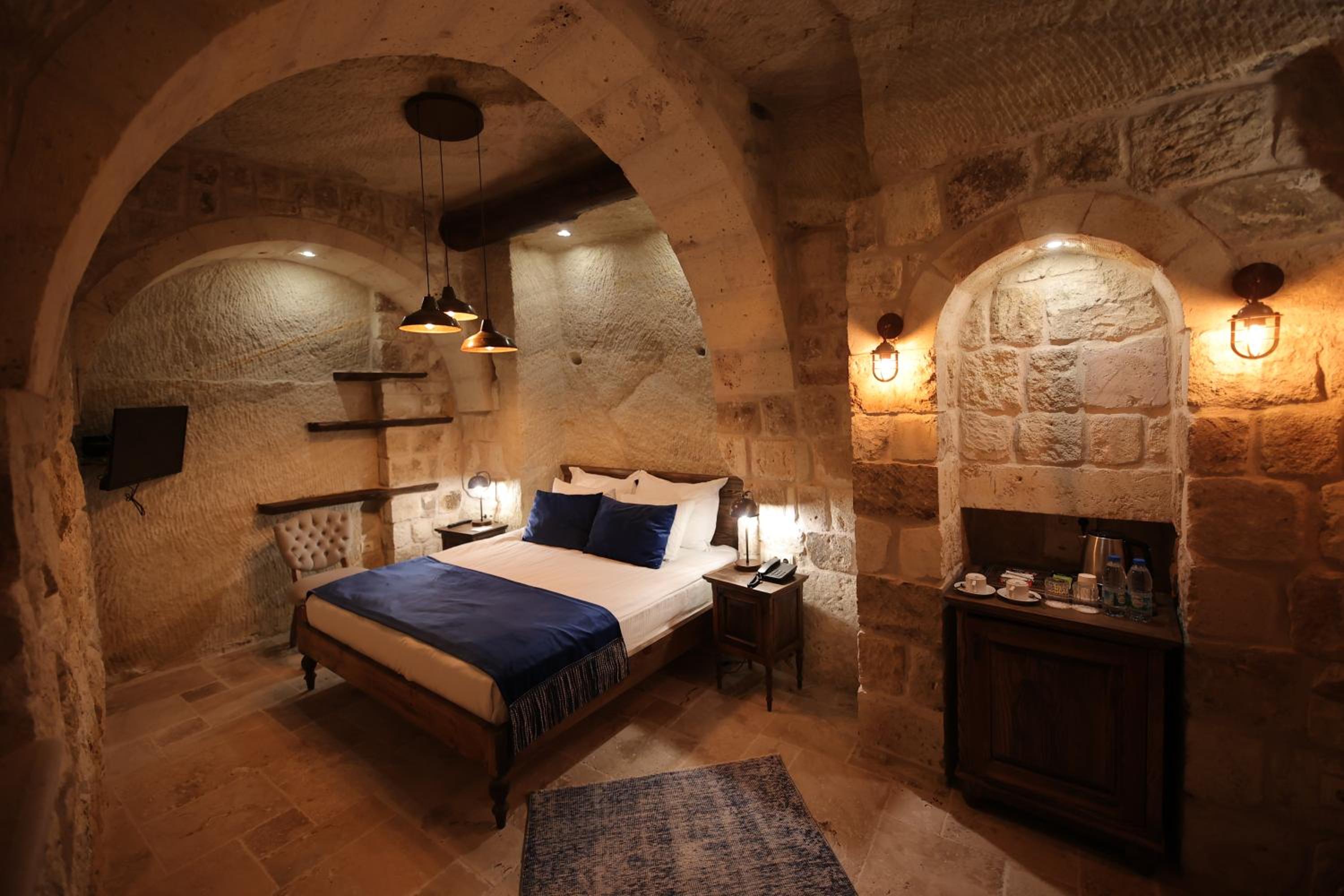 Standard Double Room - Photo 6