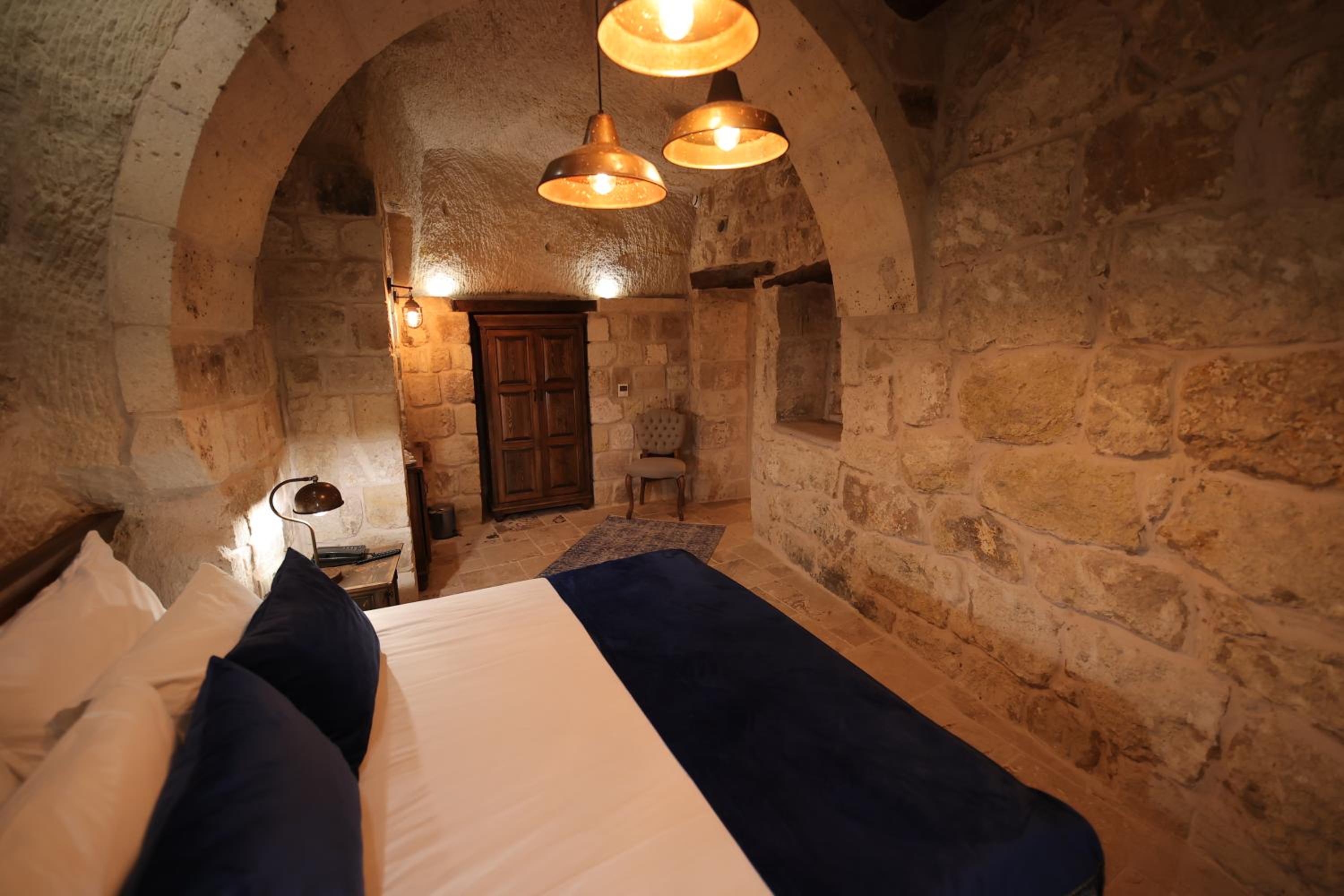 Standard Double Room - Photo 3