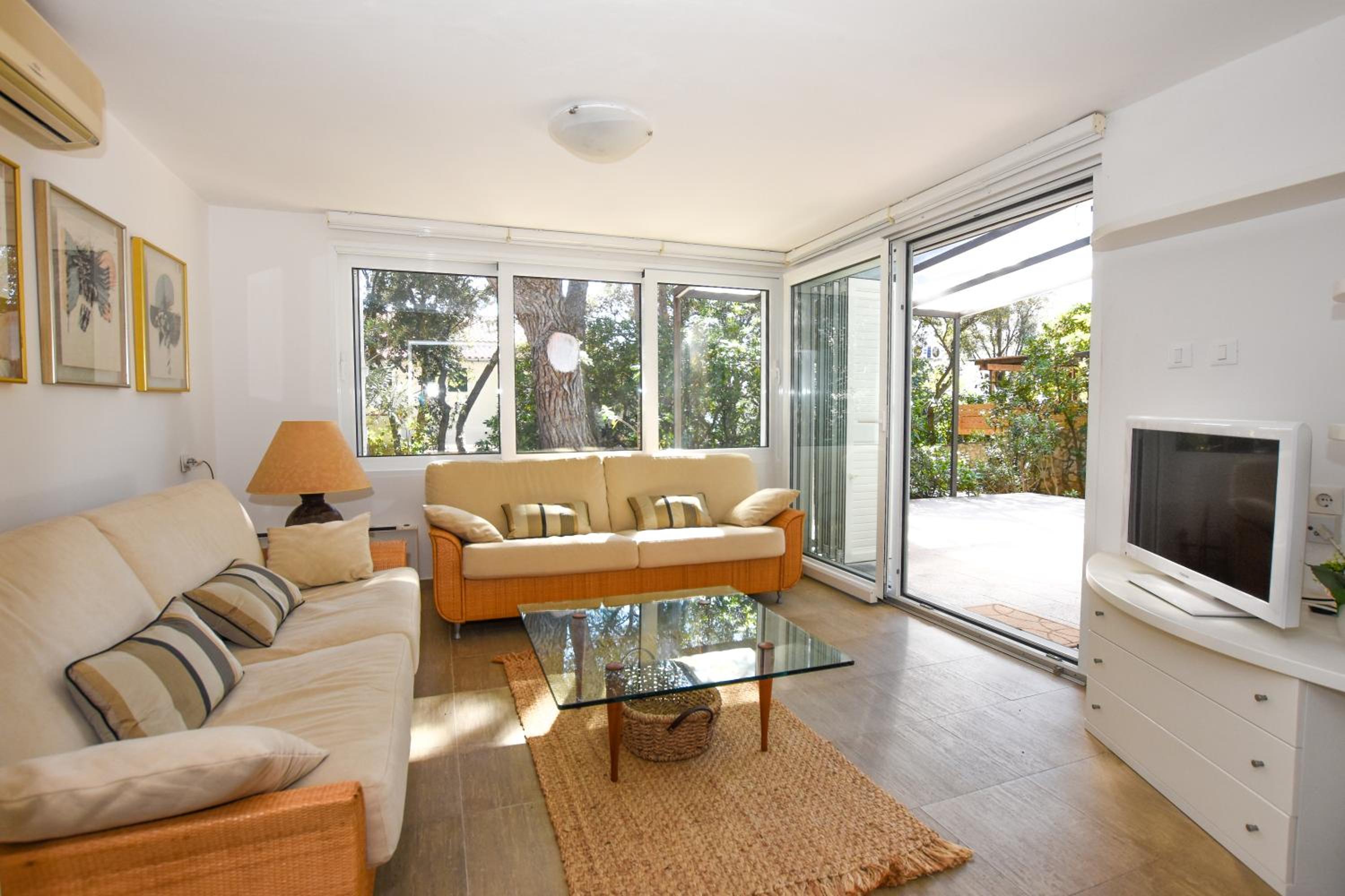 Standard Villa