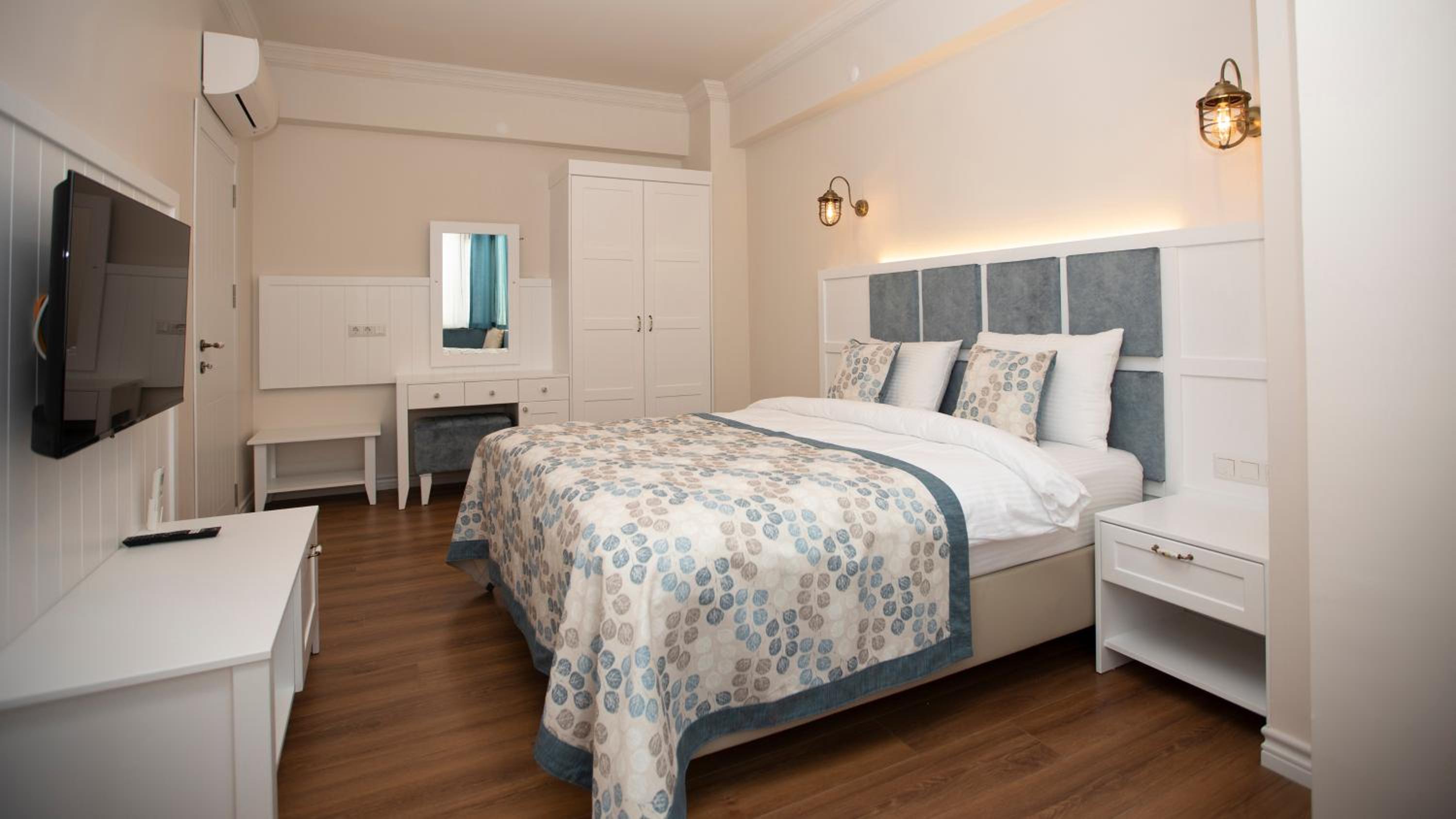 Suite photo 1