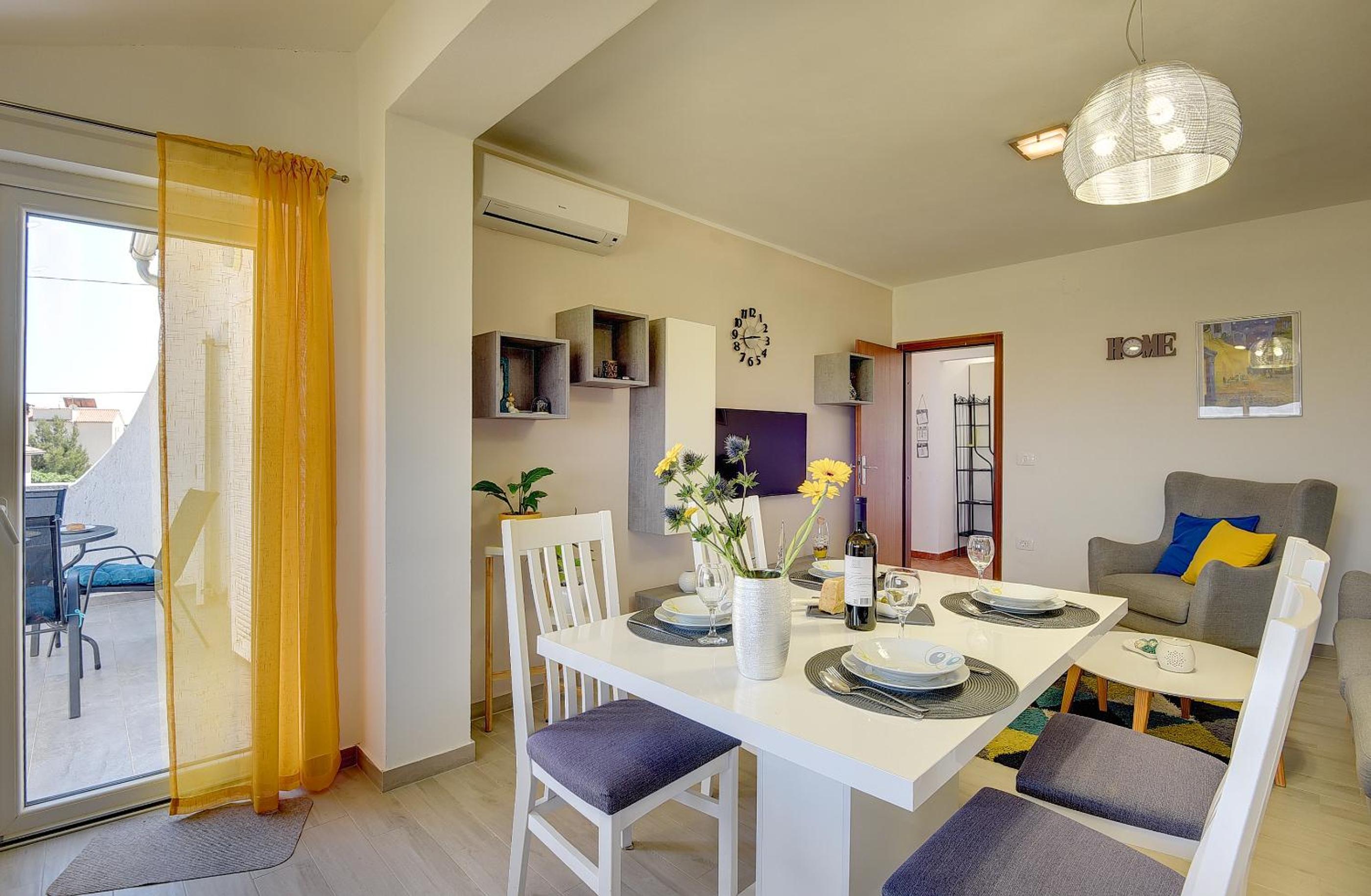 Two-Bedroom Apartment - Ground Floor photo 2